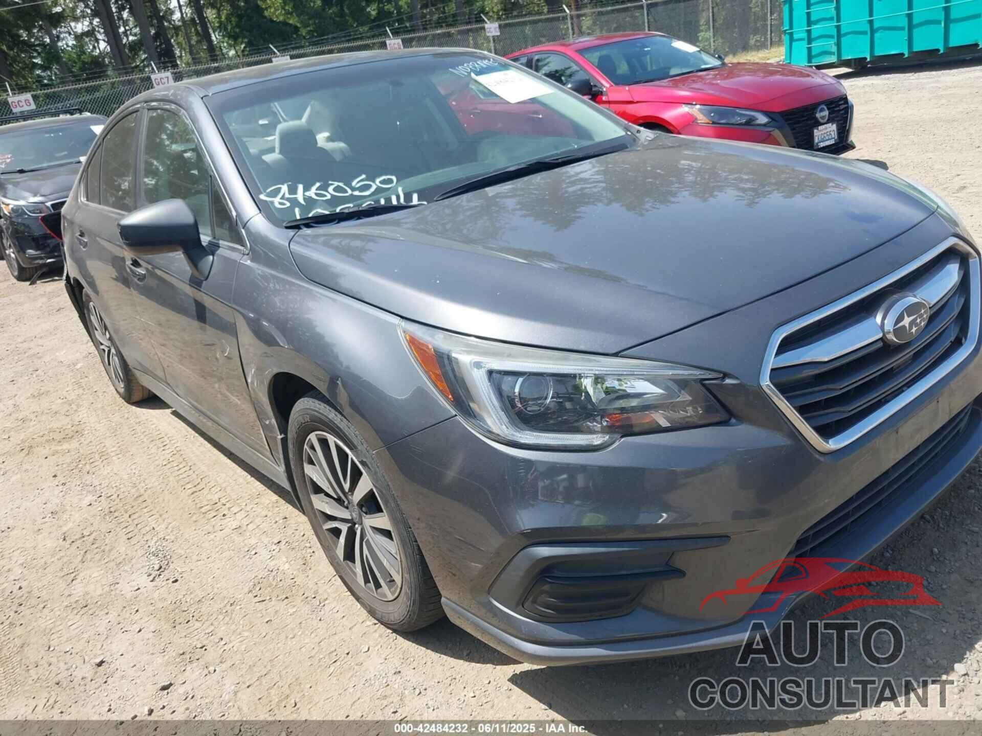 SUBARU LEGACY 2018 - 4S3BNAD69J3036252