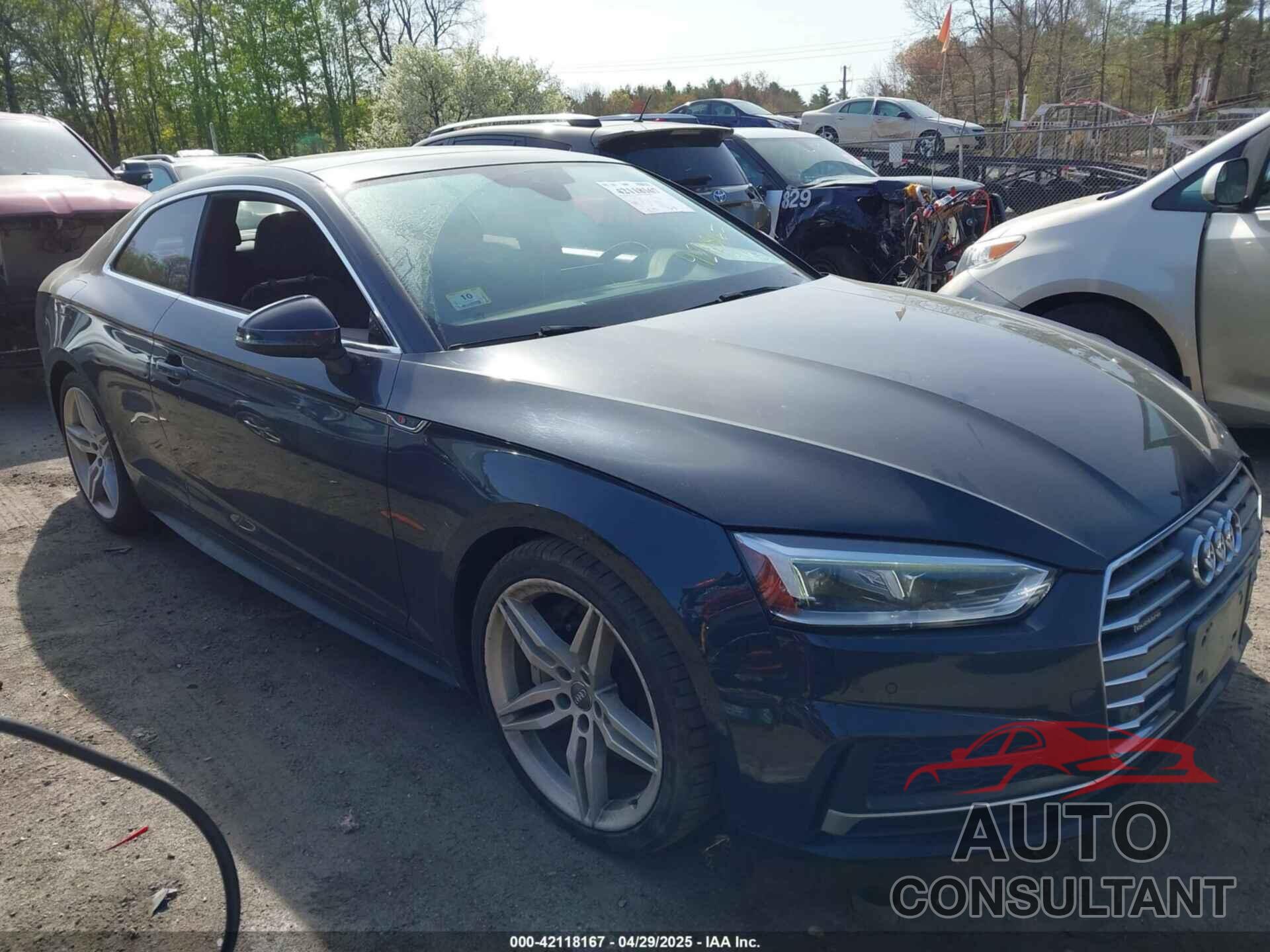 AUDI A5 2018 - WAUTNAF52JA000873
