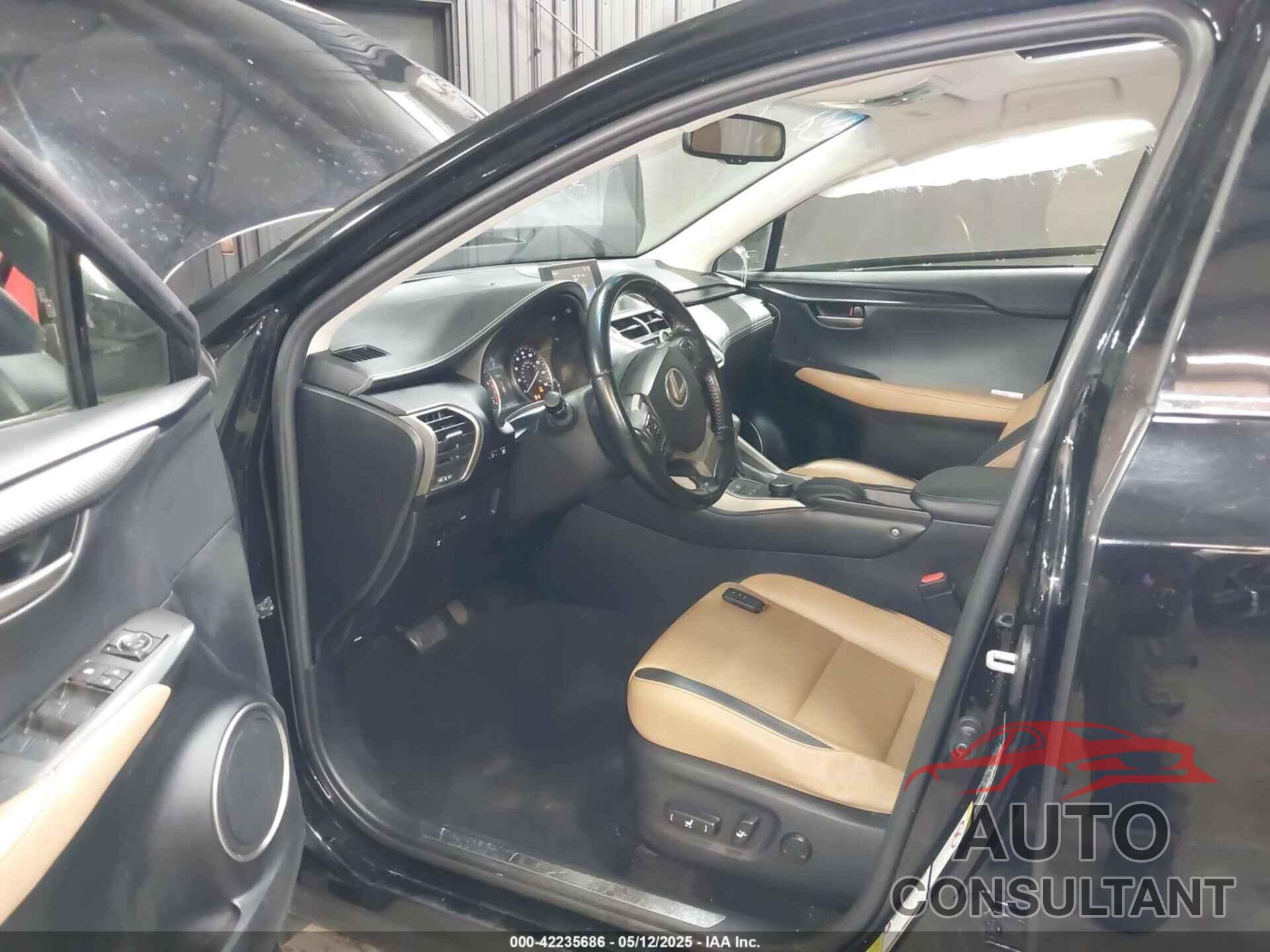 LEXUS NX 200T 2017 - JTJBARBZ6H2123918
