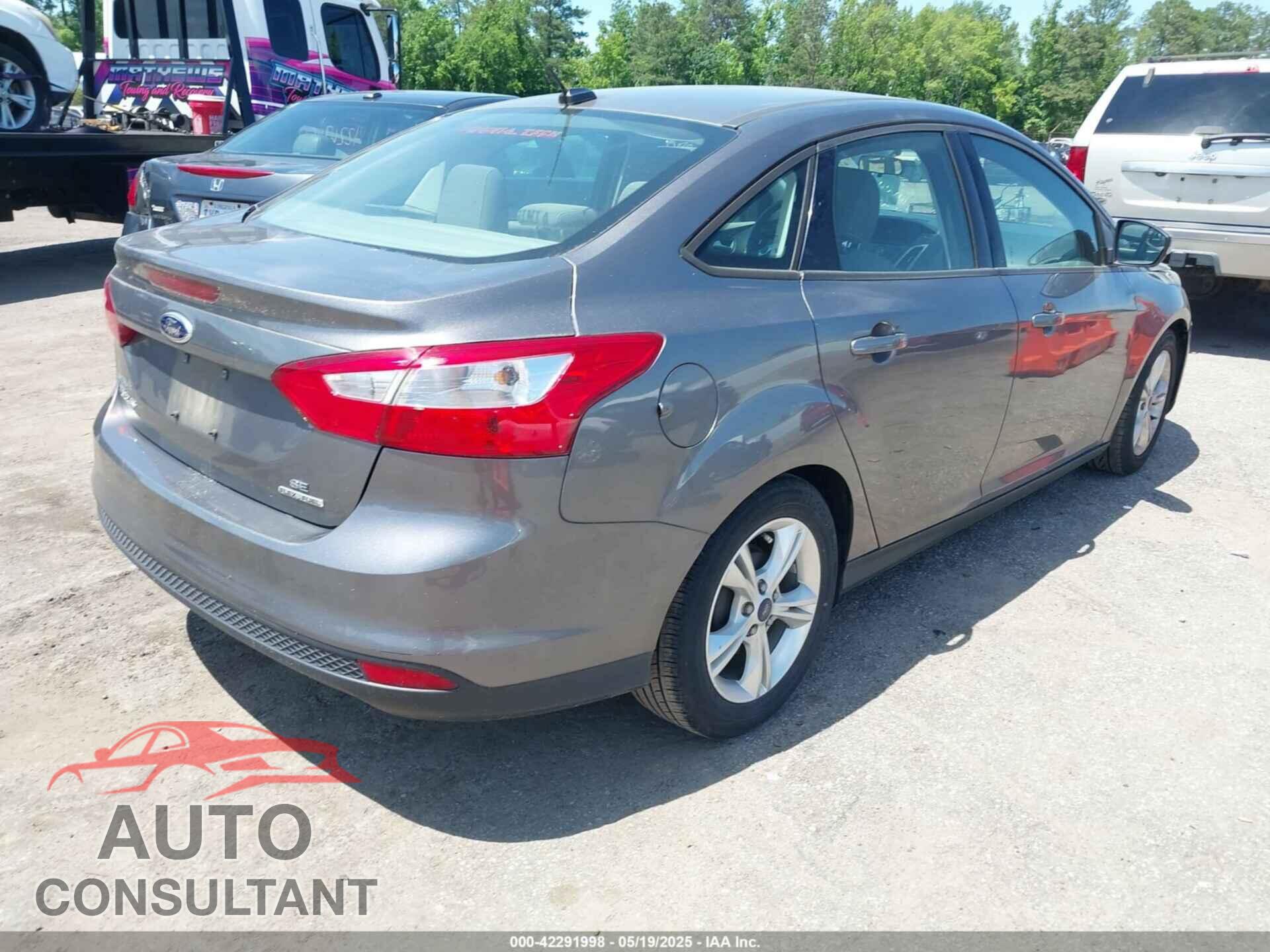FORD FOCUS 2014 - 1FADP3F23EL262436
