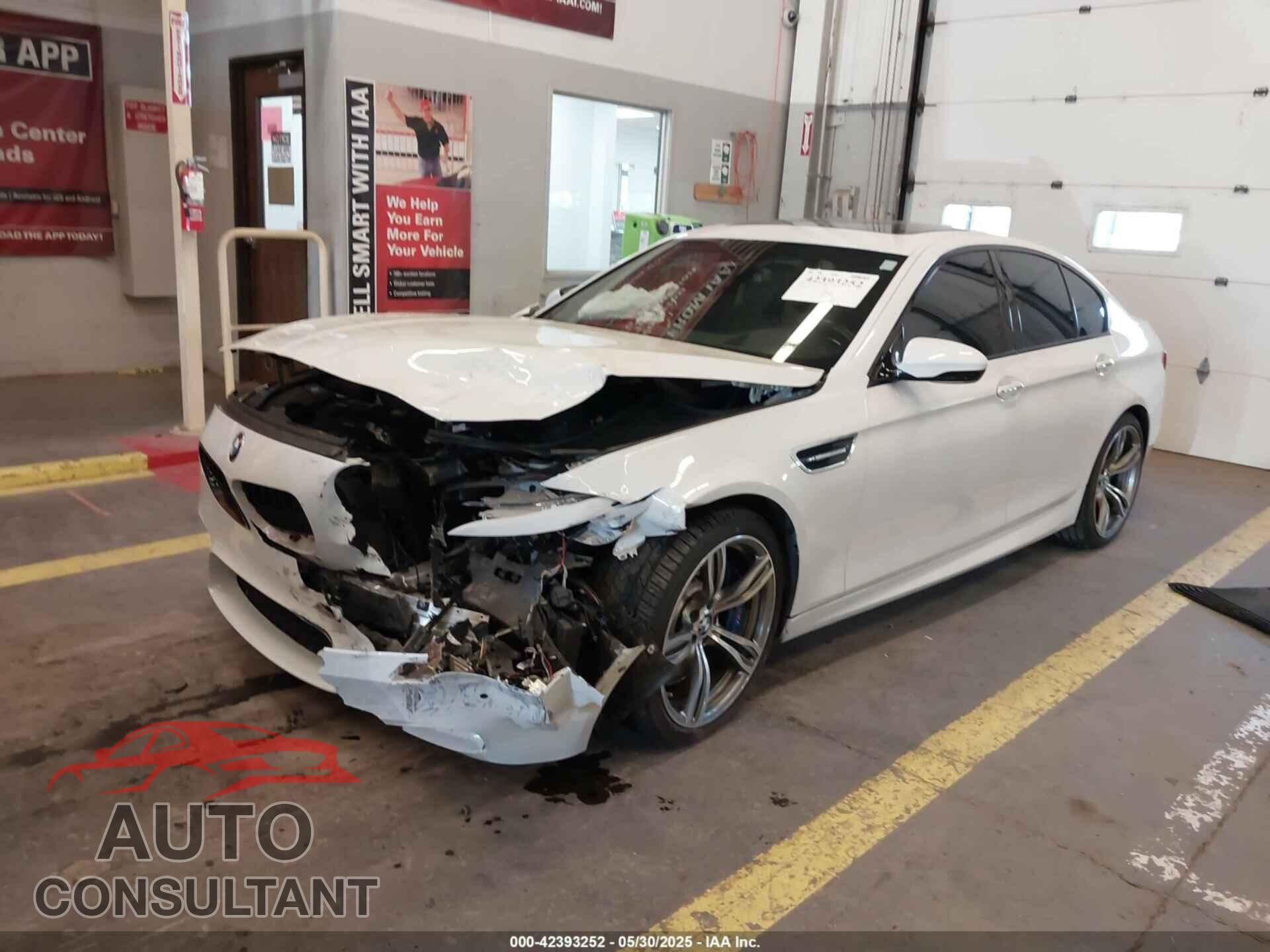 BMW M5 2013 - WBSFV9C57DC774122