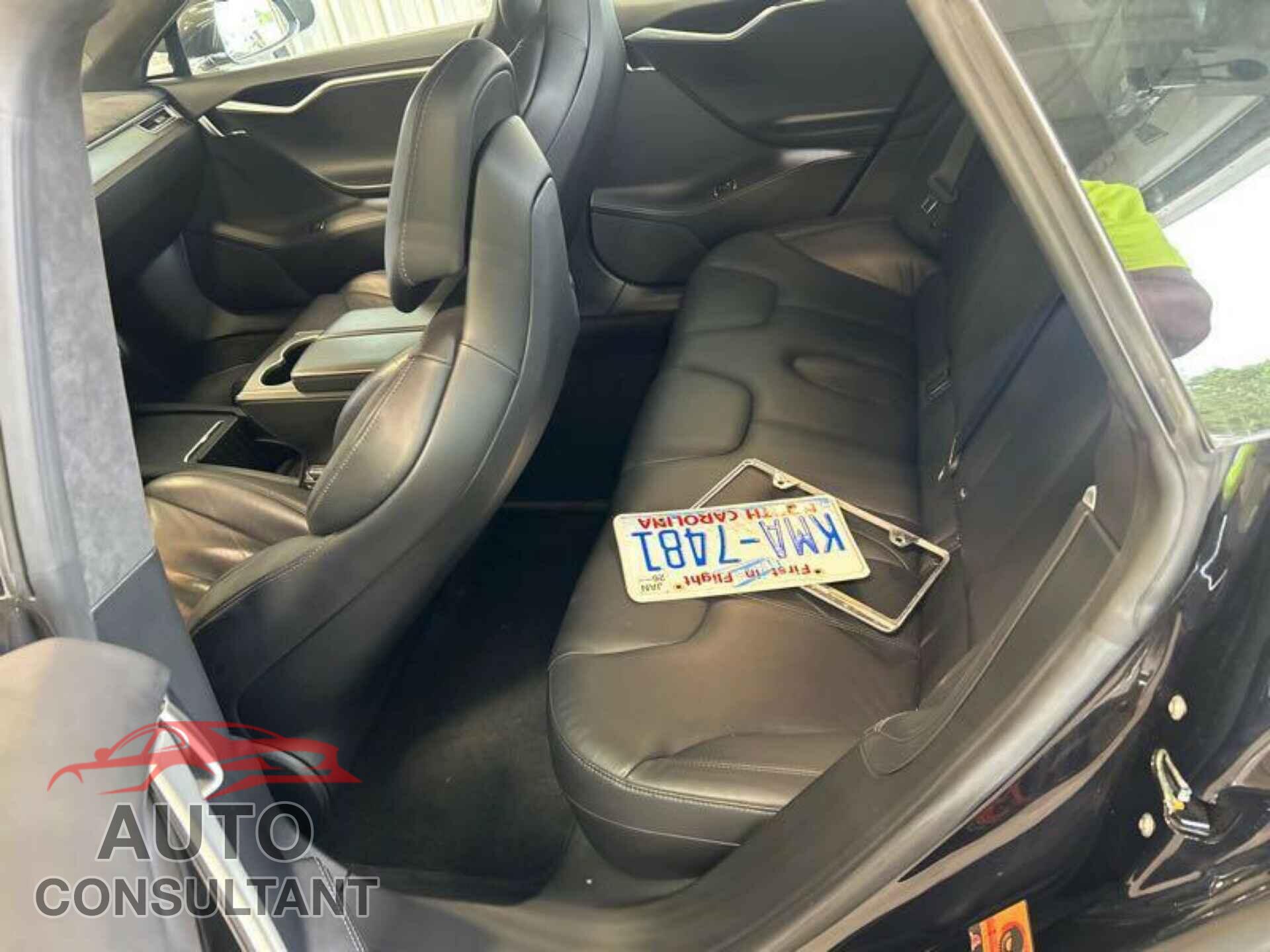 TESLA MODEL S 2017 - 5YJSA1E23HF191643