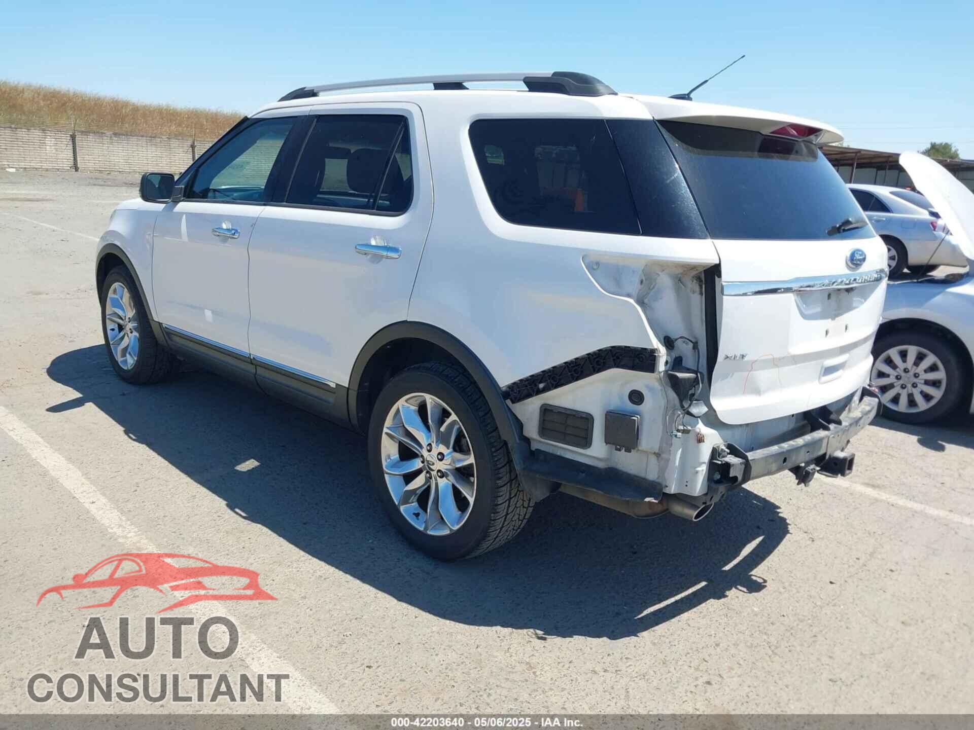 FORD EXPLORER 2011 - 1FMHK8D83BGA65734