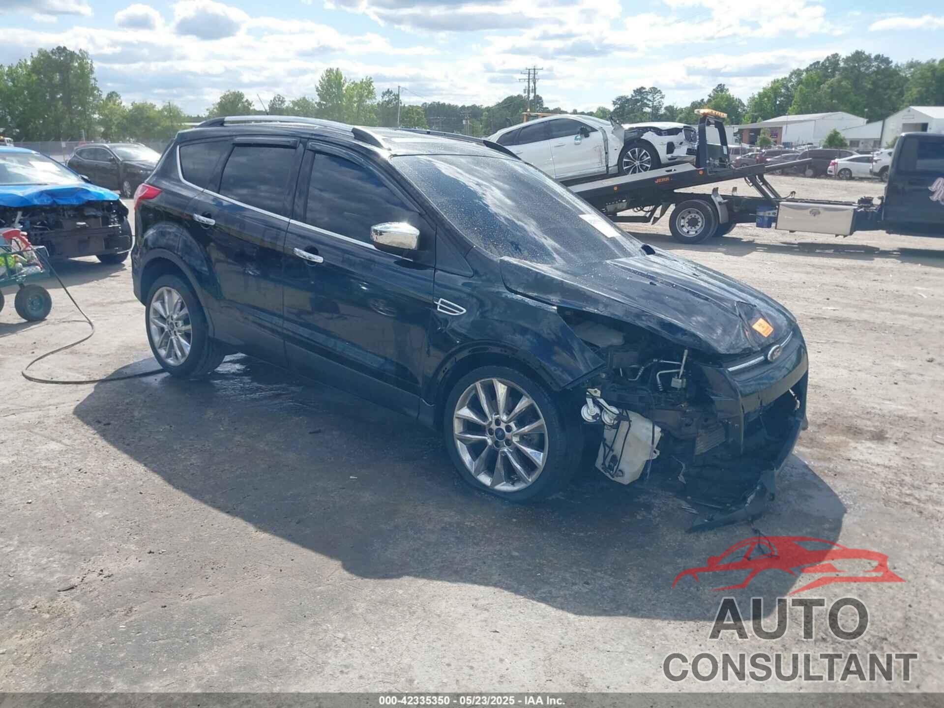 FORD ESCAPE 2016 - 1FMCU0G90GUC18038