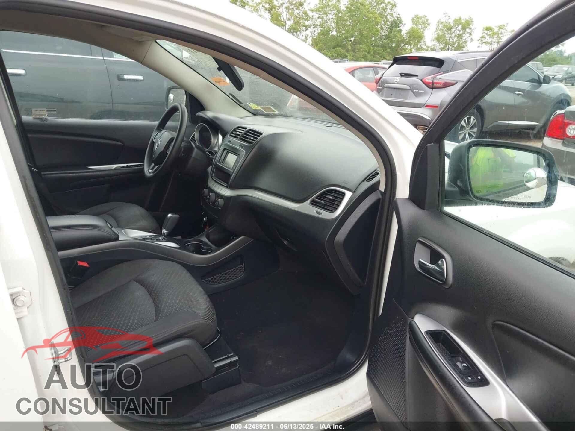 DODGE JOURNEY 2015 - 3C4PDCBB6FT604604
