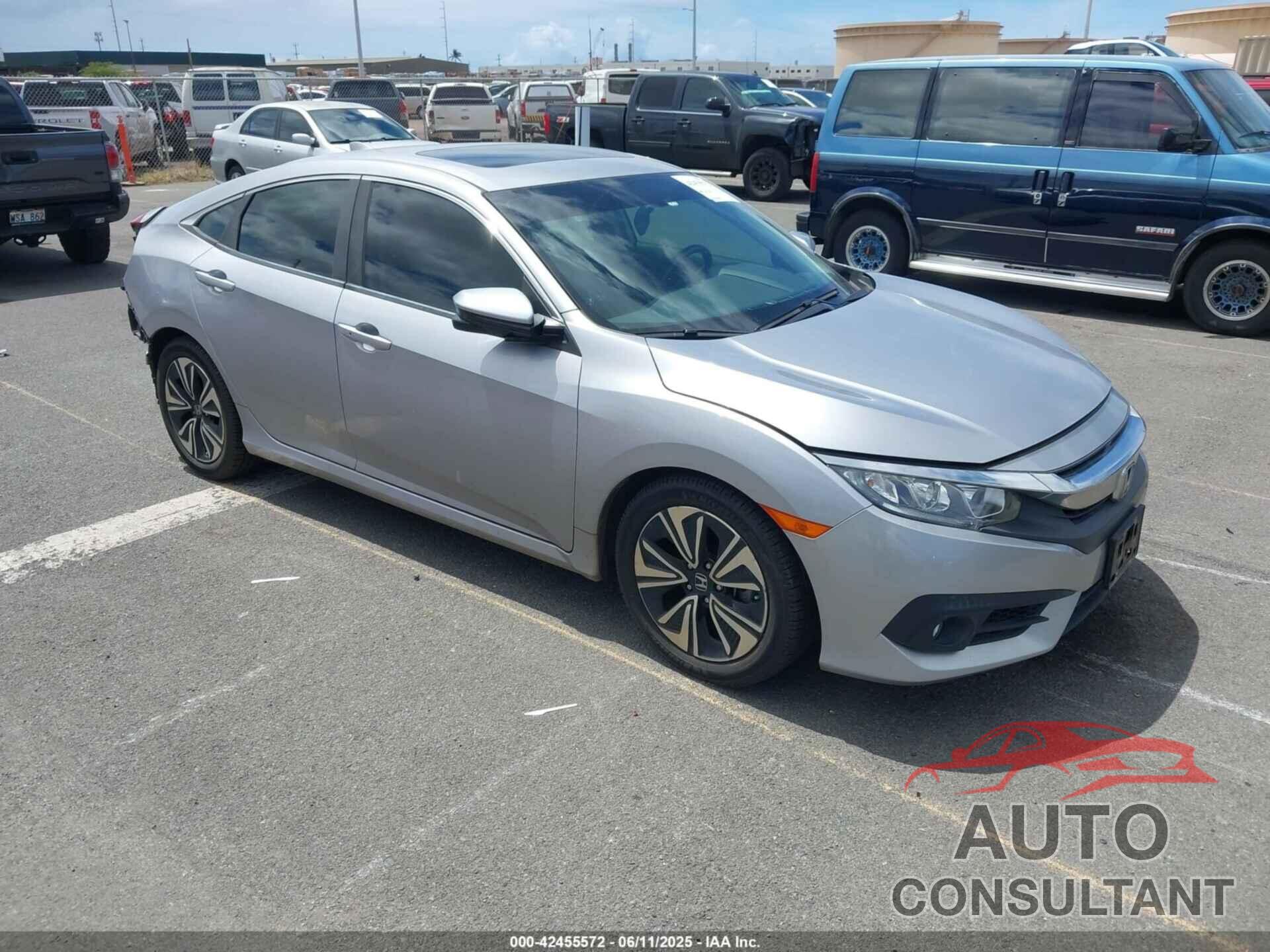 HONDA CIVIC 2018 - JHMFC1F31JX002727