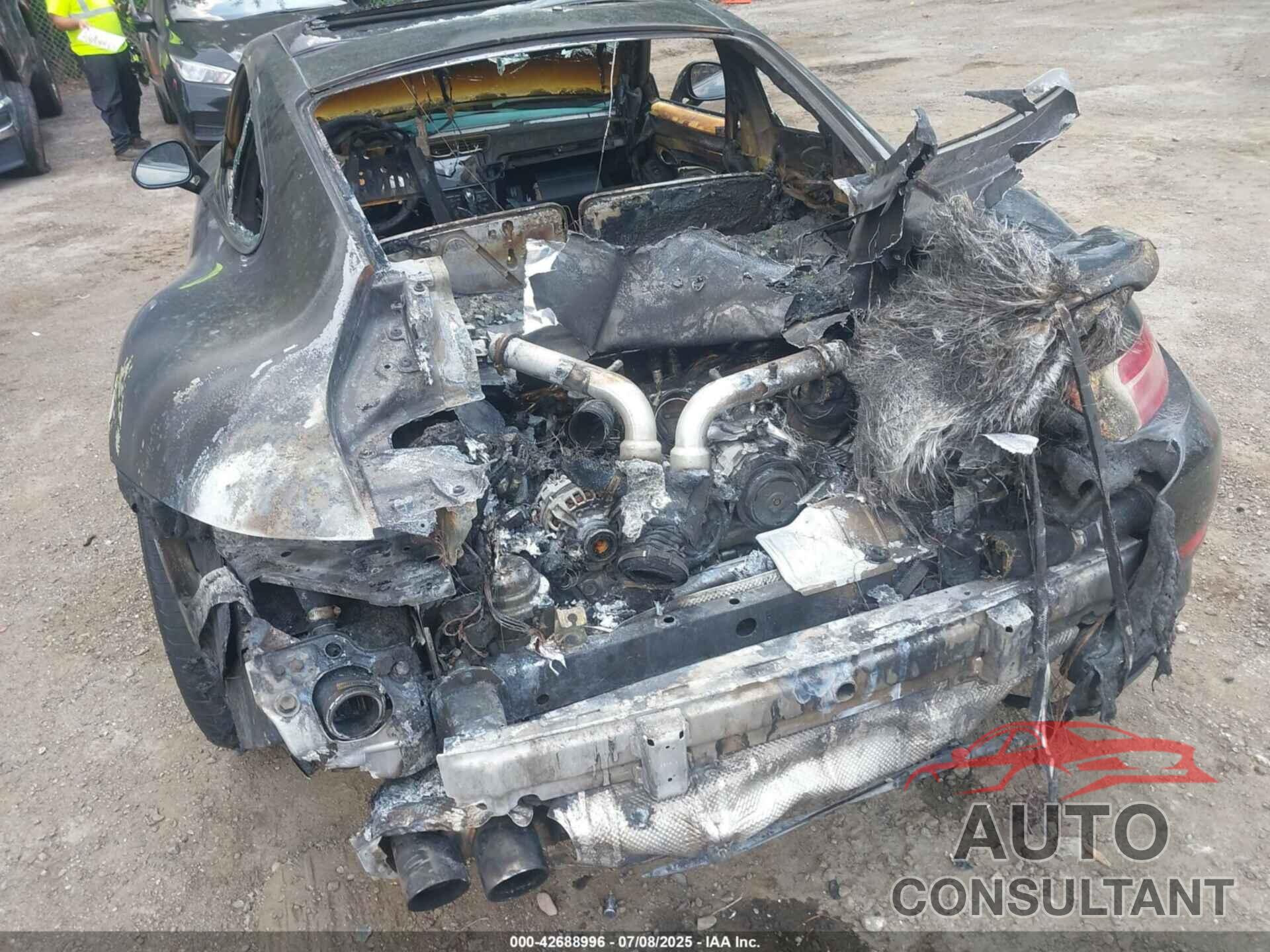PORSCHE 911 2015 - WP0AD2A9XFS167089