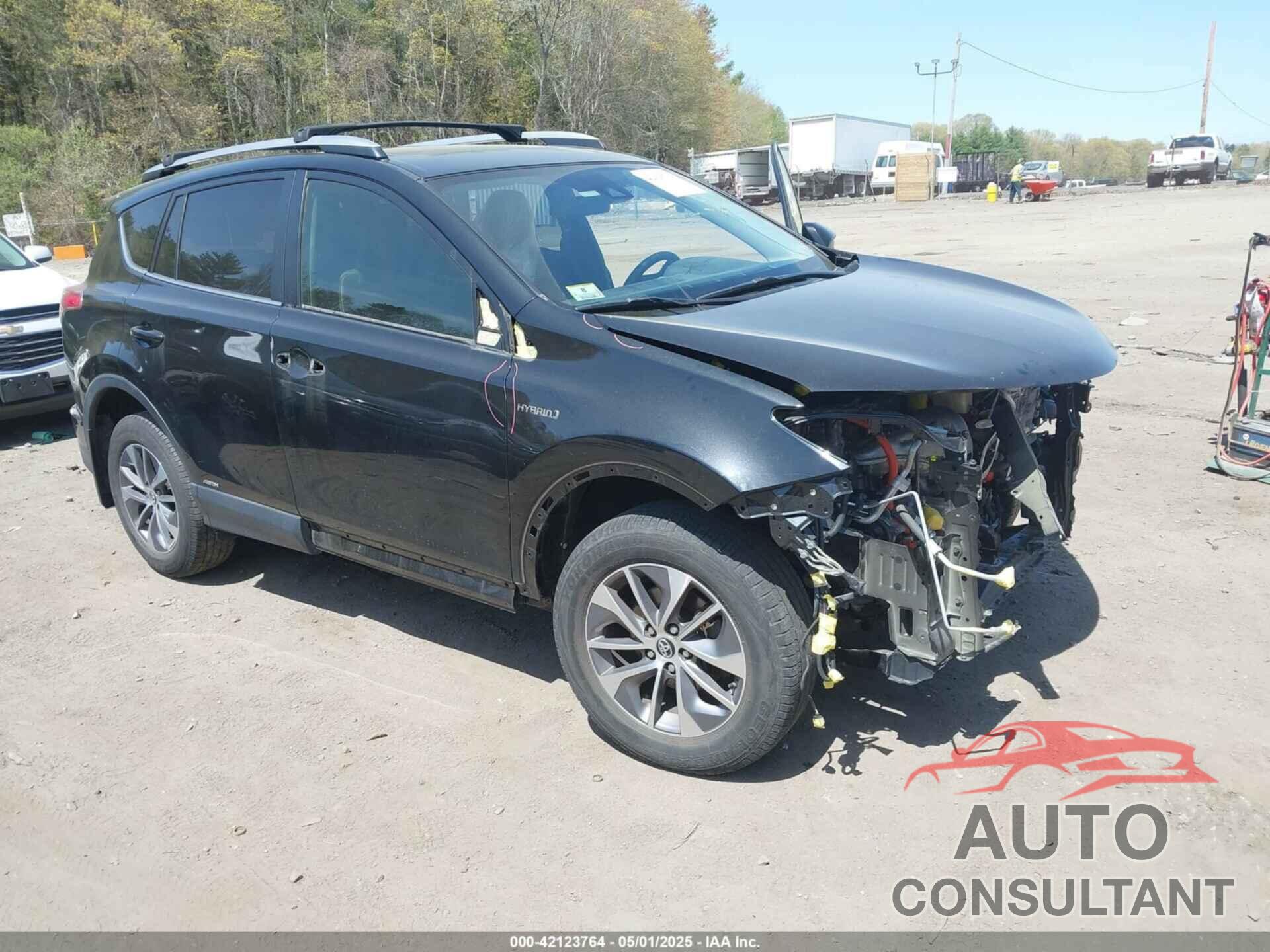 TOYOTA RAV4 HYBRID 2018 - JTMRJREV5JD240328