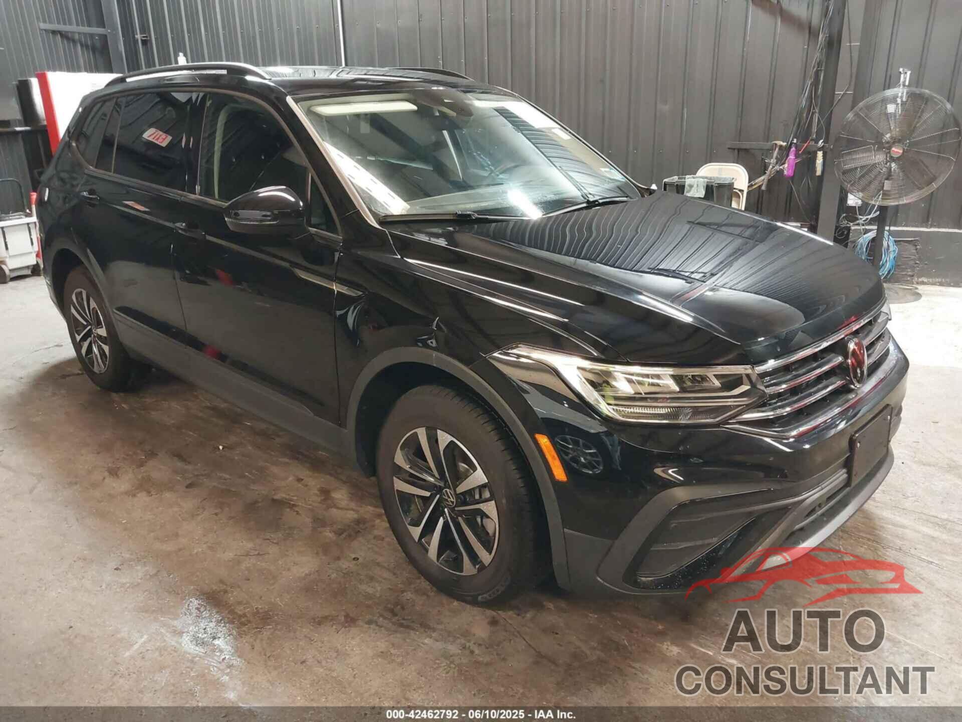 VOLKSWAGEN TIGUAN 2024 - 3VVFB7AX2RM134769
