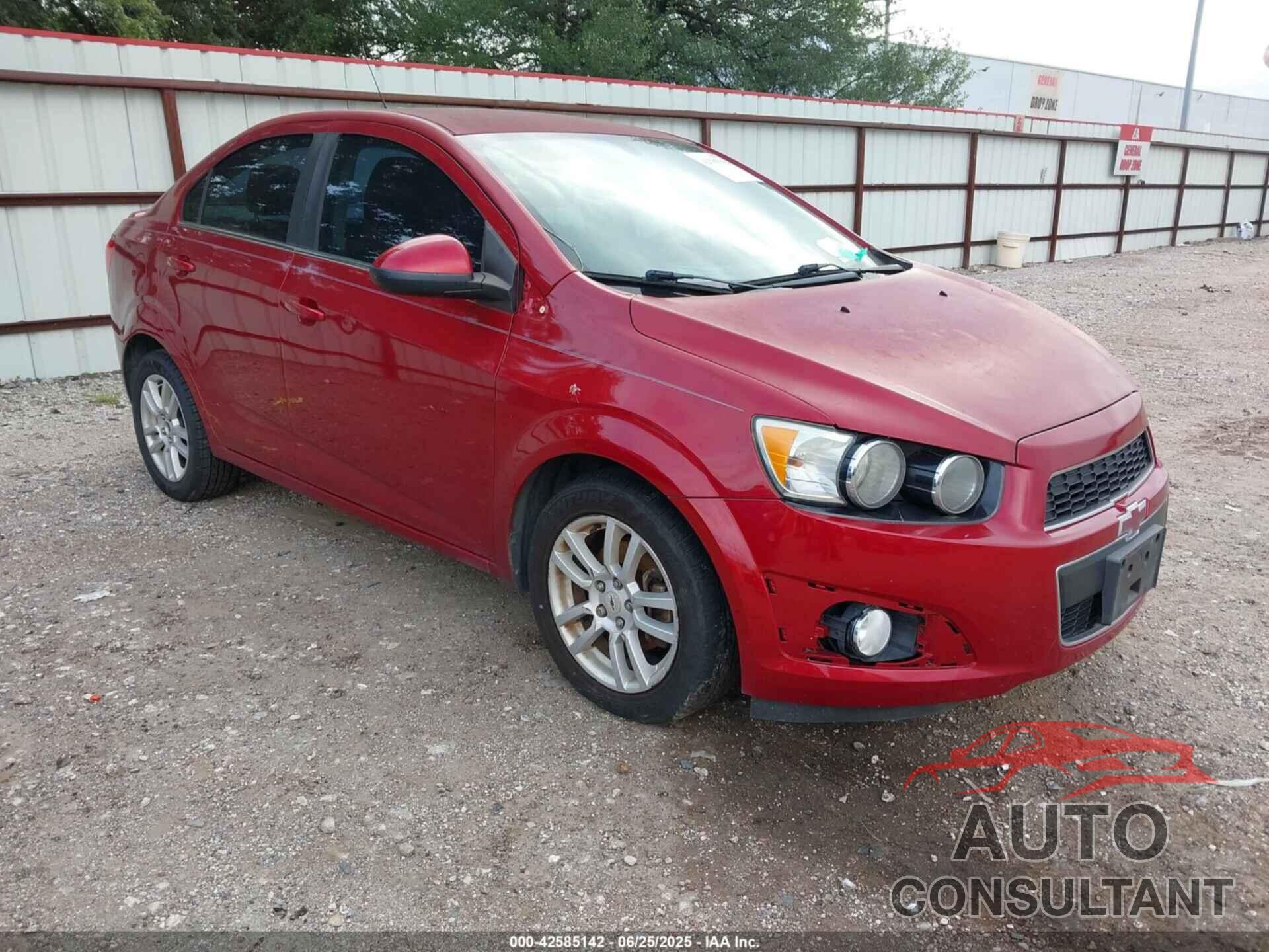 CHEVROLET SONIC 2016 - 1G1JC5SH6G4178177