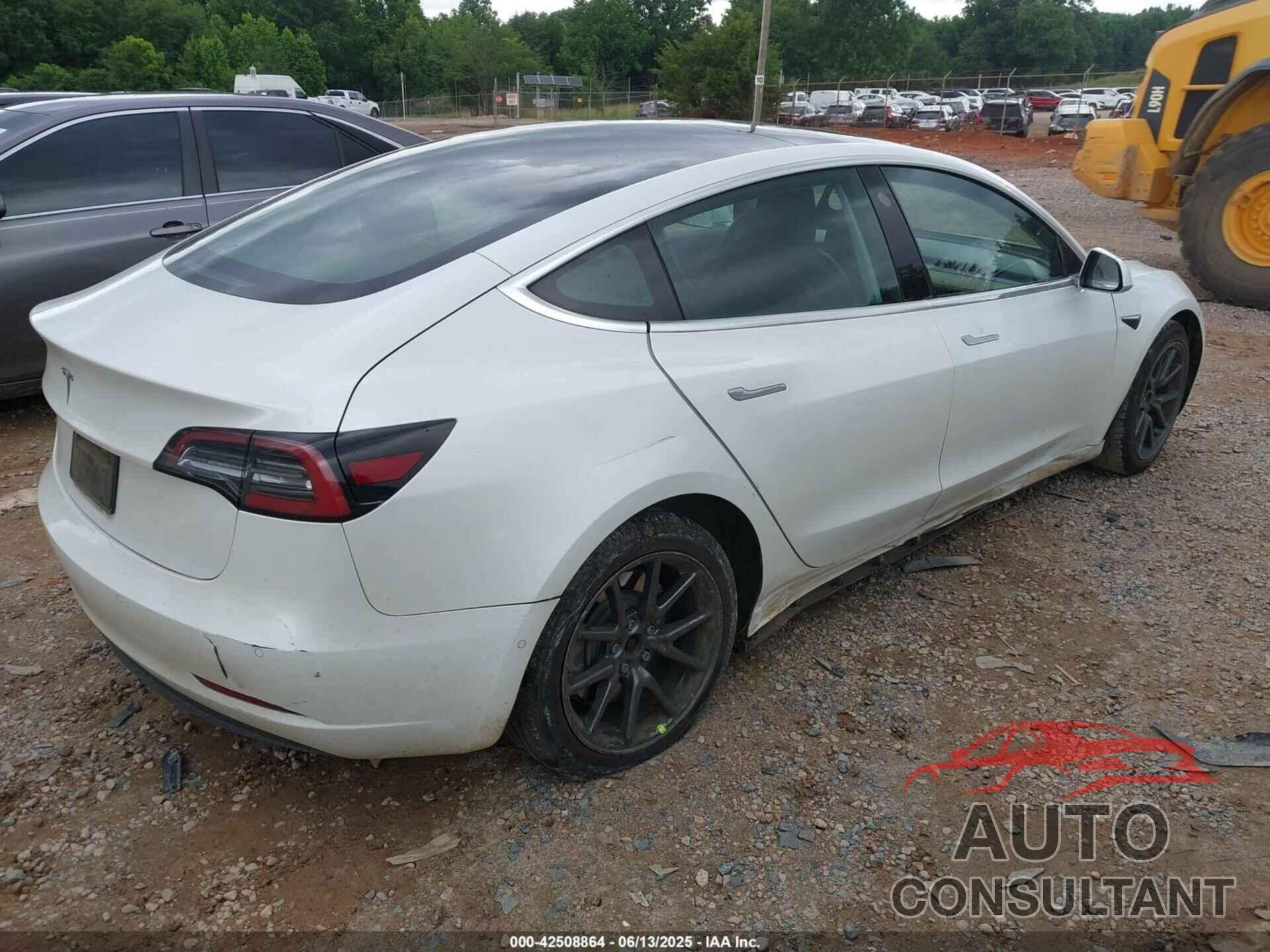 TESLA MODEL 3 2020 - 5YJ3E1EA0LF658686