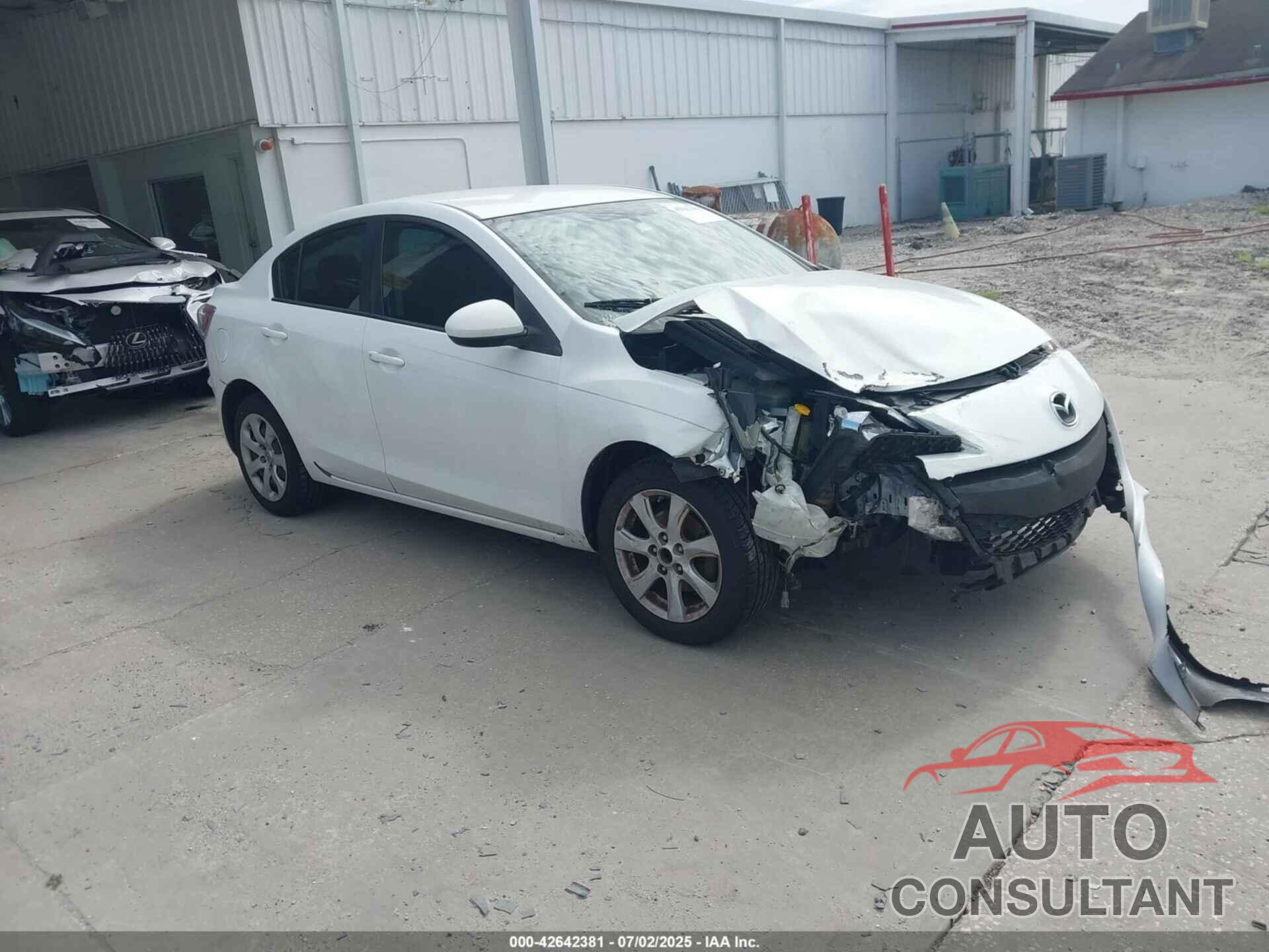 MAZDA MAZDA3 2013 - JM1BL1TF3D1813659