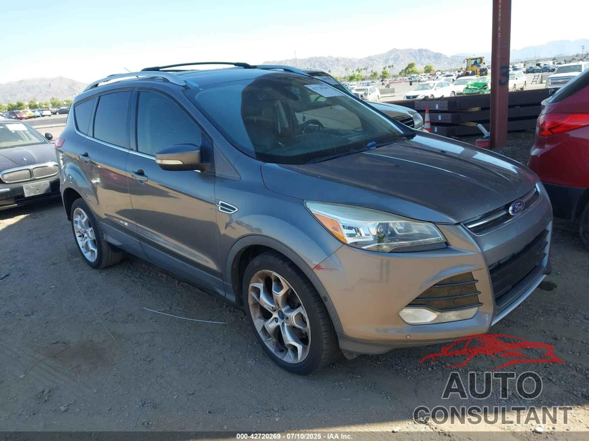 FORD ESCAPE 2013 - 1FMCU0J95DUA29390
