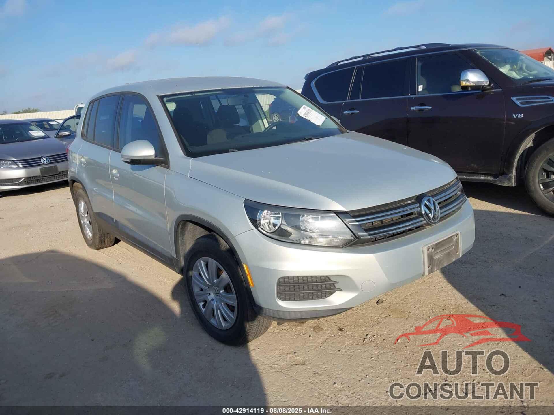 VOLKSWAGEN TIGUAN 2012 - WVGCV7AX7CW593243