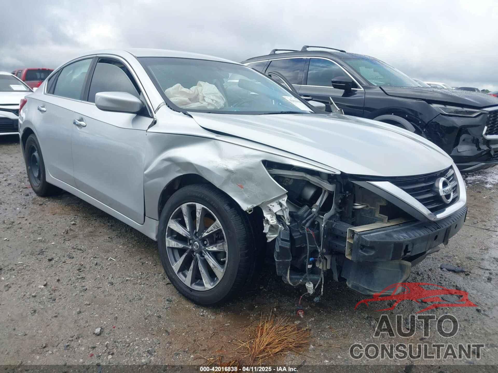 NISSAN ALTIMA 2017 - 1N4AL3APXHC215586