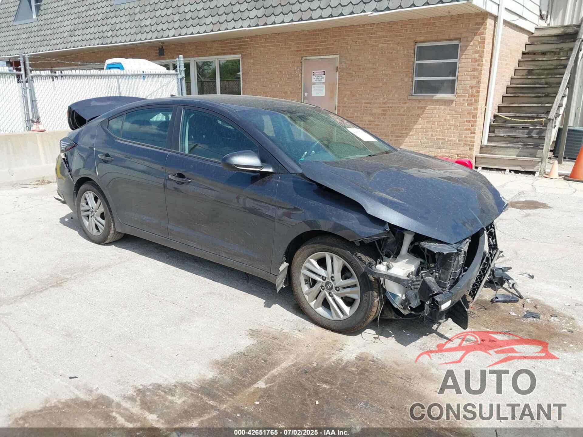 HYUNDAI ELANTRA 2020 - 5NPD84LF0LH569388