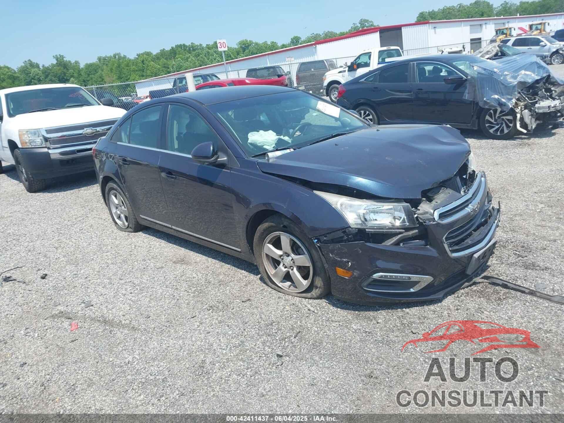 CHEVROLET CRUZE 2015 - 1G1PC5SB3F7179242