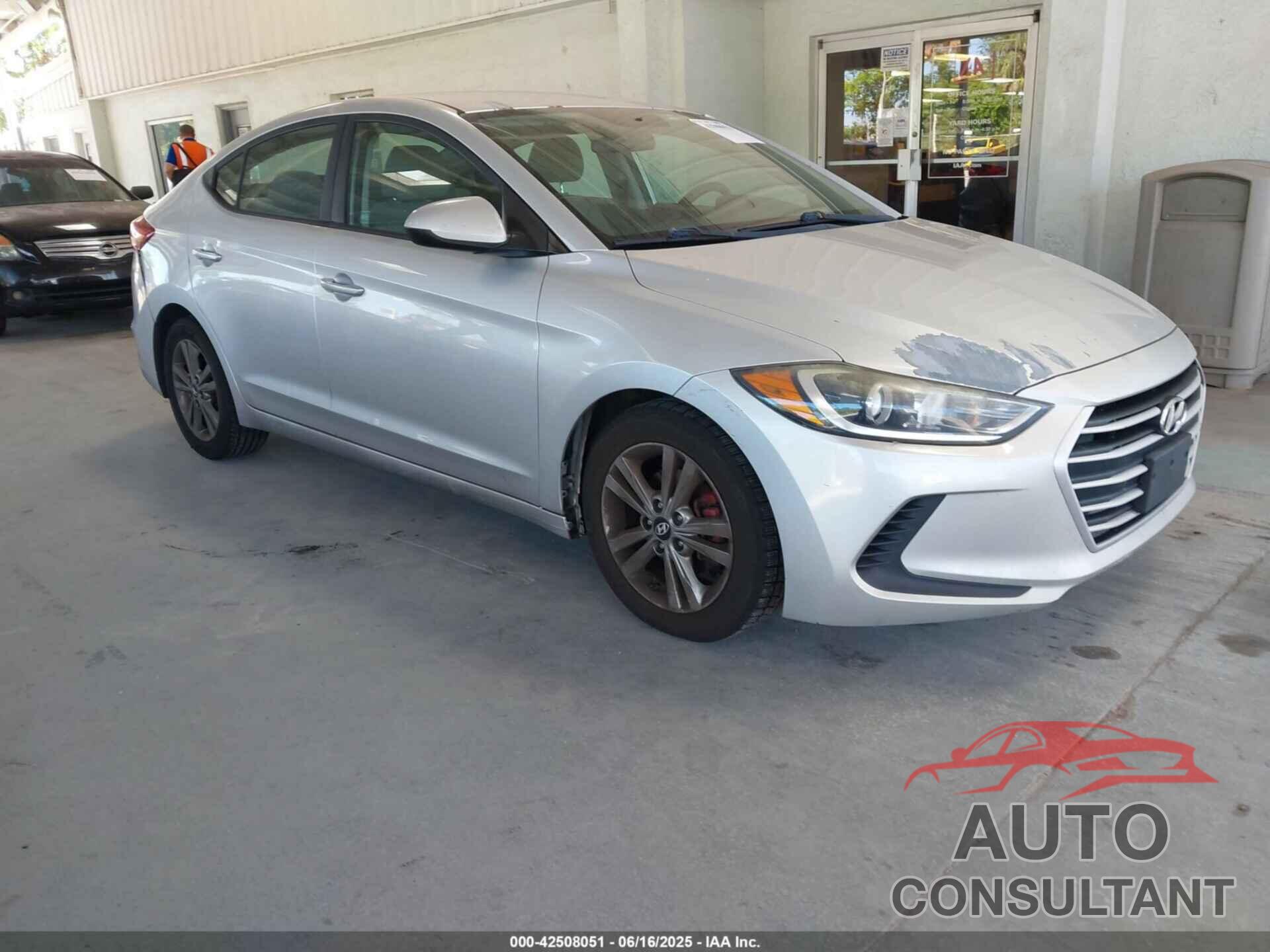 HYUNDAI ELANTRA 2018 - 5NPD84LF8JH214708
