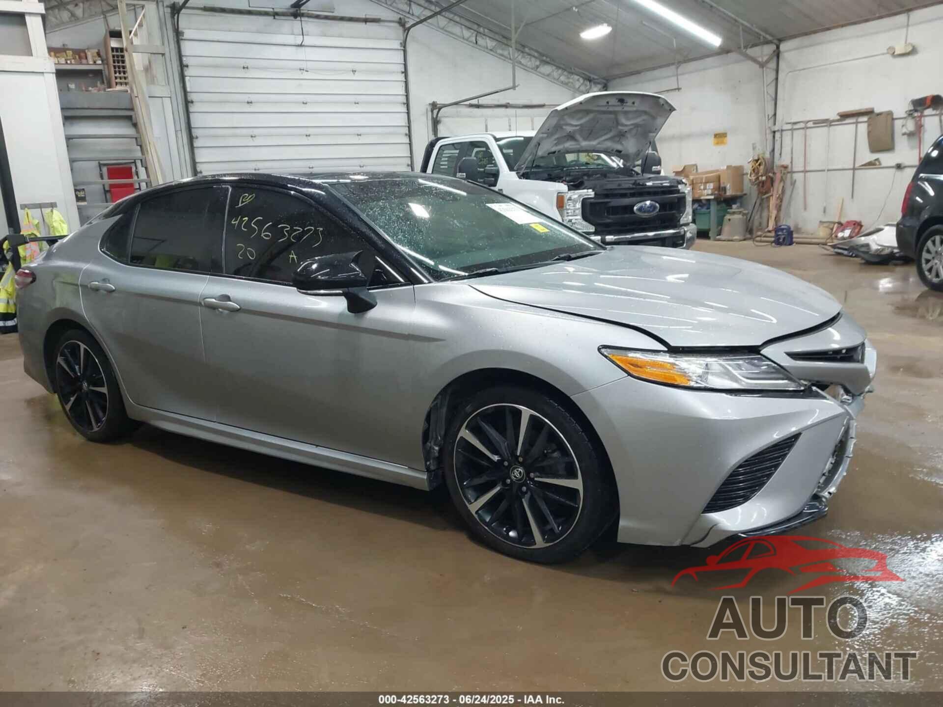 TOYOTA CAMRY 2020 - 4T1K61AK3LU303411