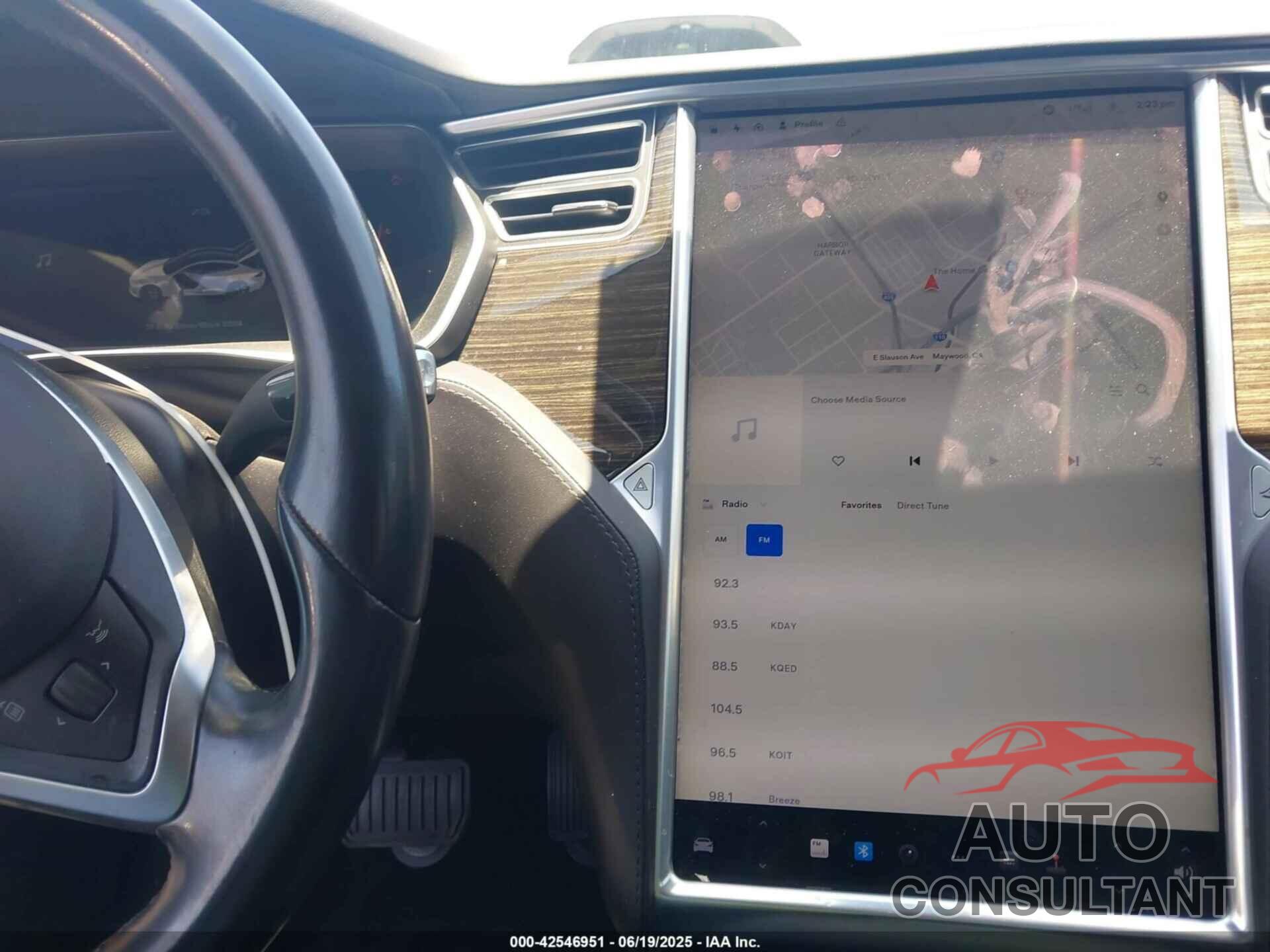 TESLA MODEL S 2016 - 5YJSA1E18GF175976