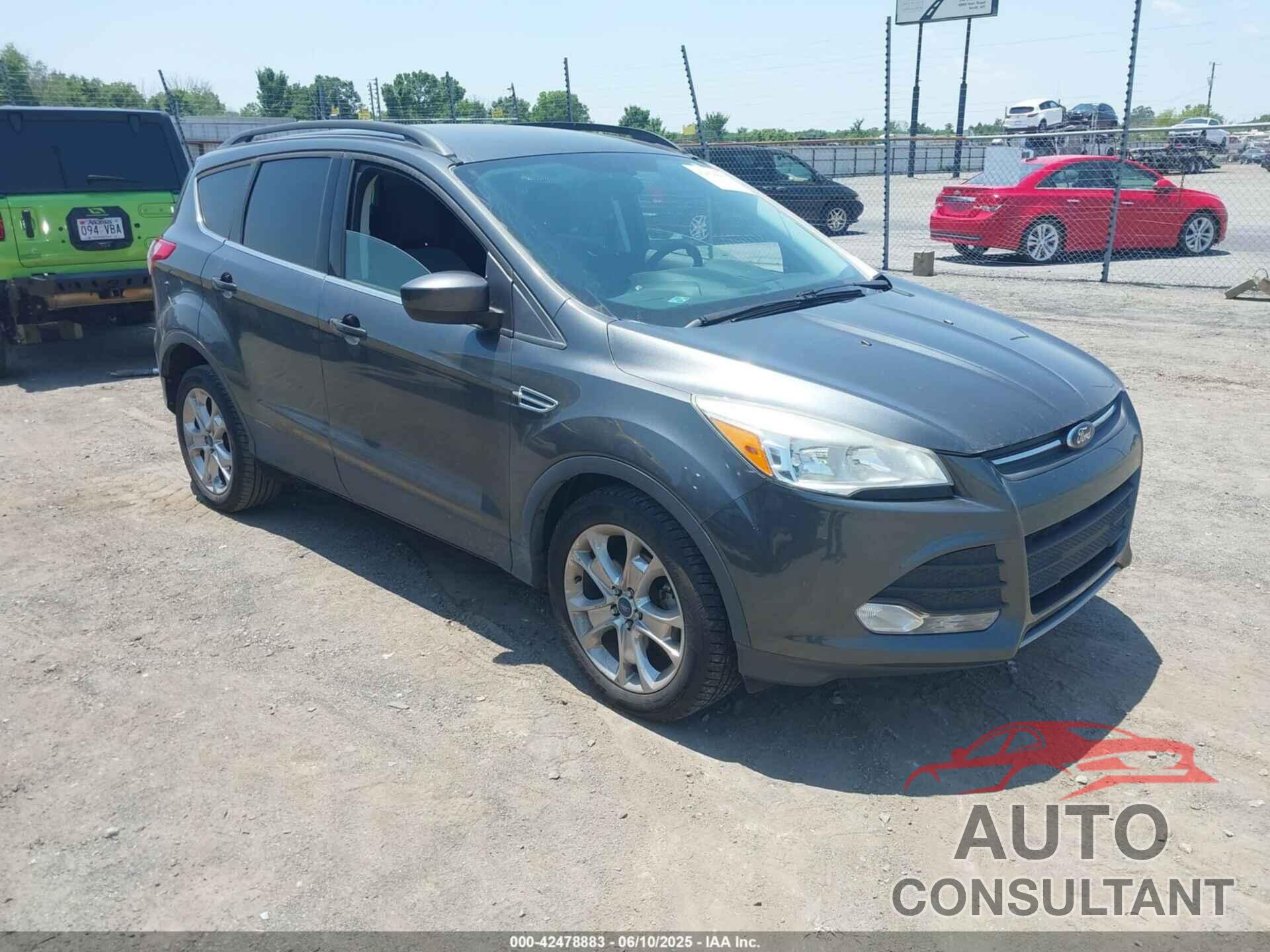 FORD ESCAPE 2015 - 1FMCU0GX5FUA73978