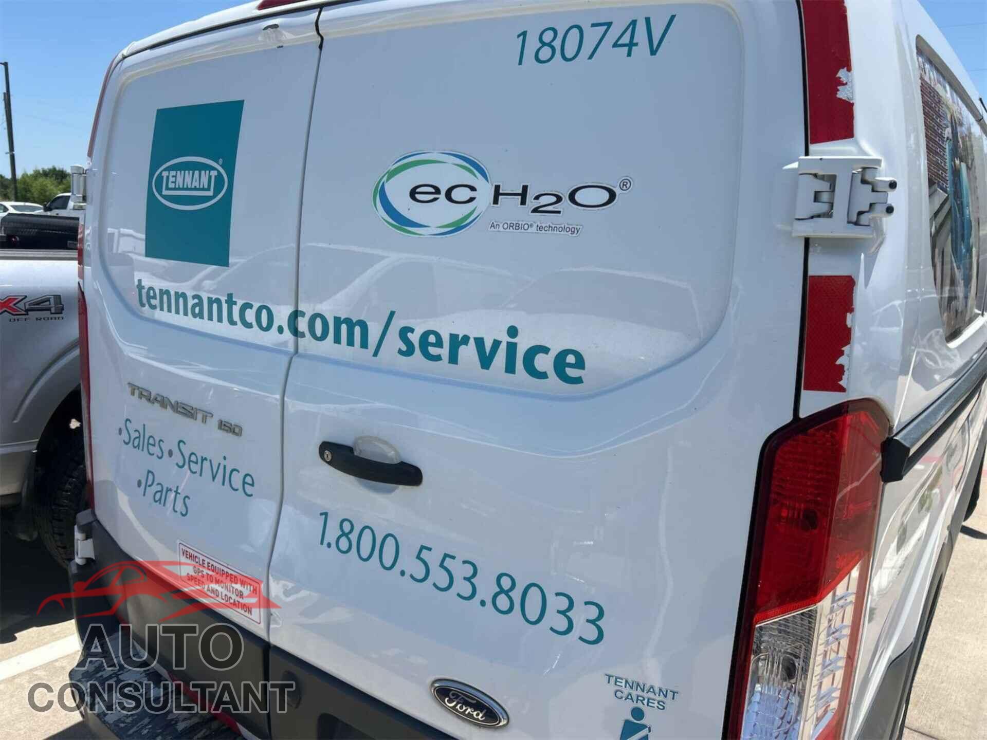 FORD TRANSIT-150 2018 - 1FTYE1YM3JKA48485