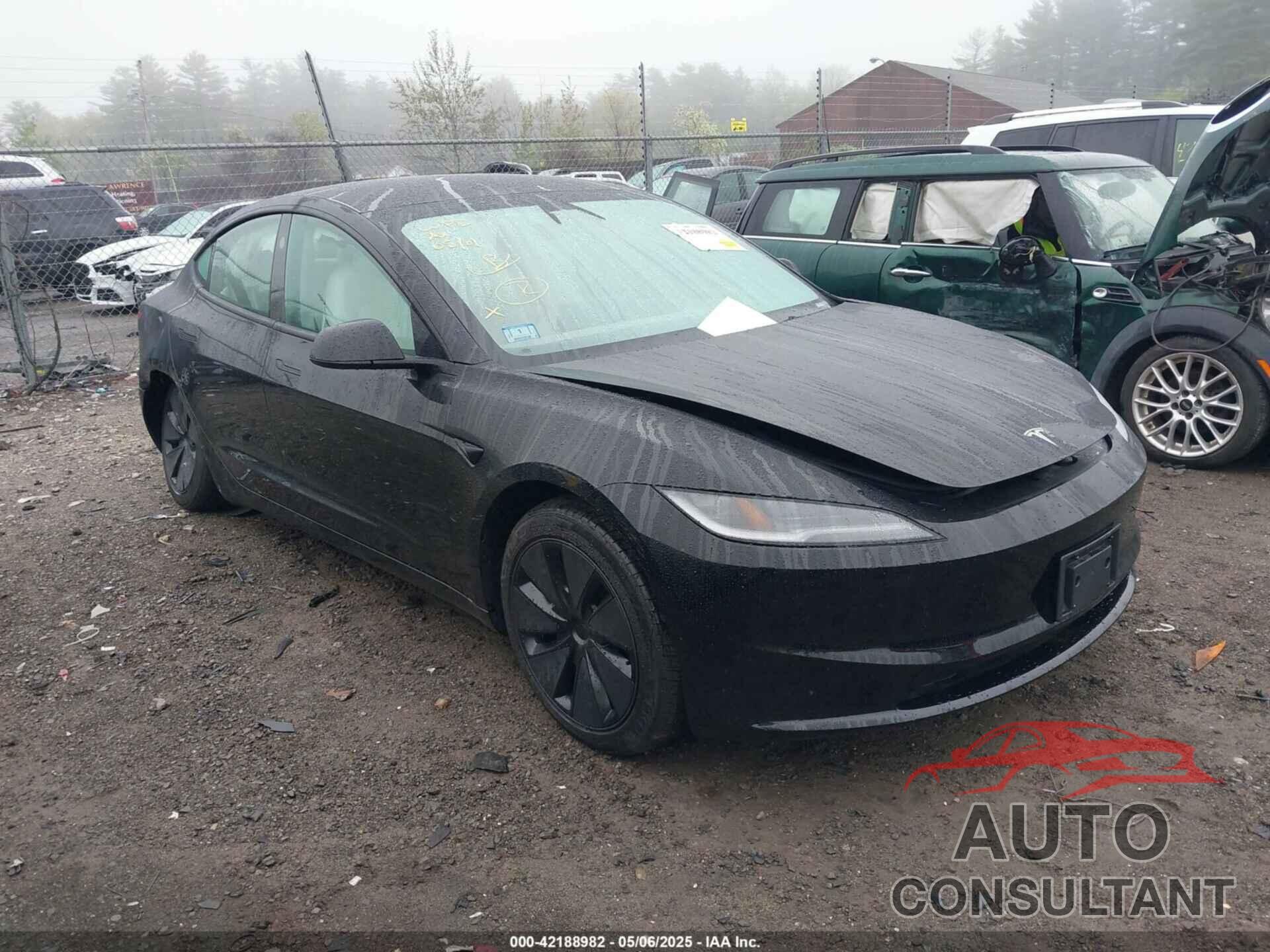 TESLA MODEL 3 2025 - 5YJ3E1EB1SF919105