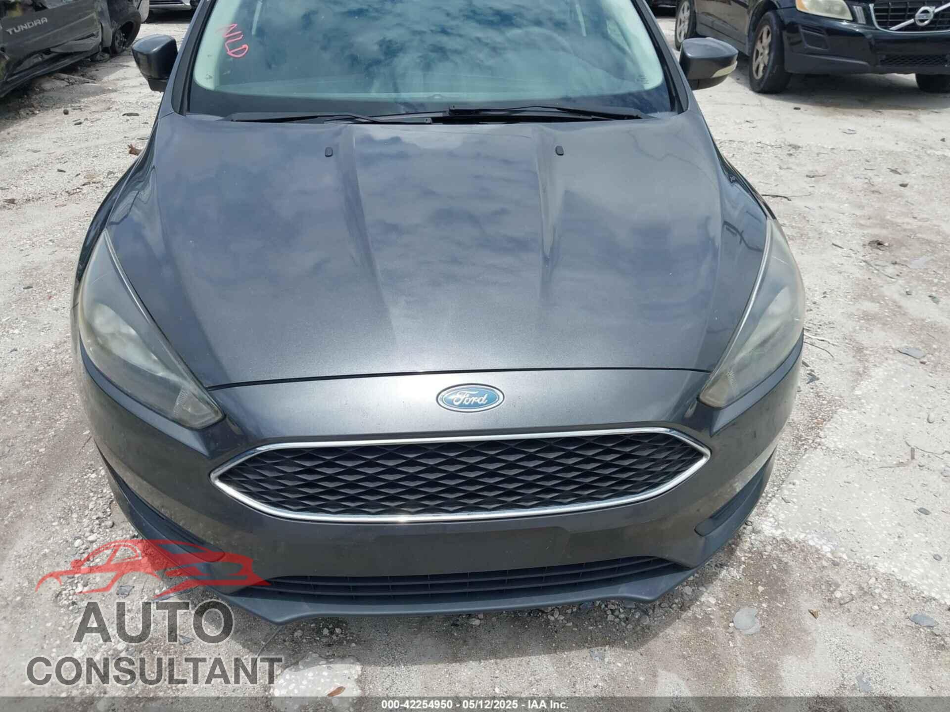 FORD FOCUS 2017 - 1FADP3M21HL322897