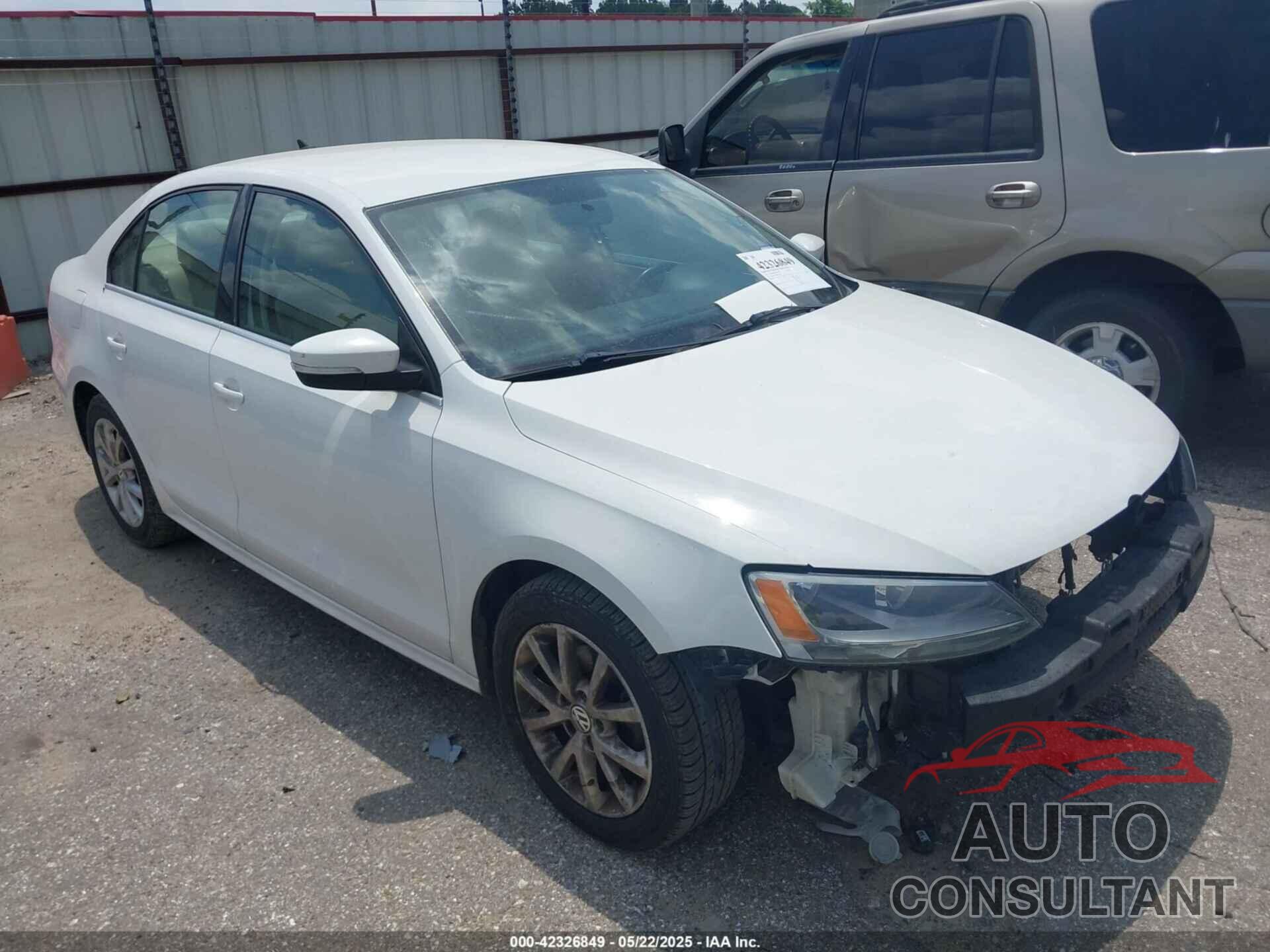 VOLKSWAGEN JETTA 2013 - 3VWDX7AJ9DM432230