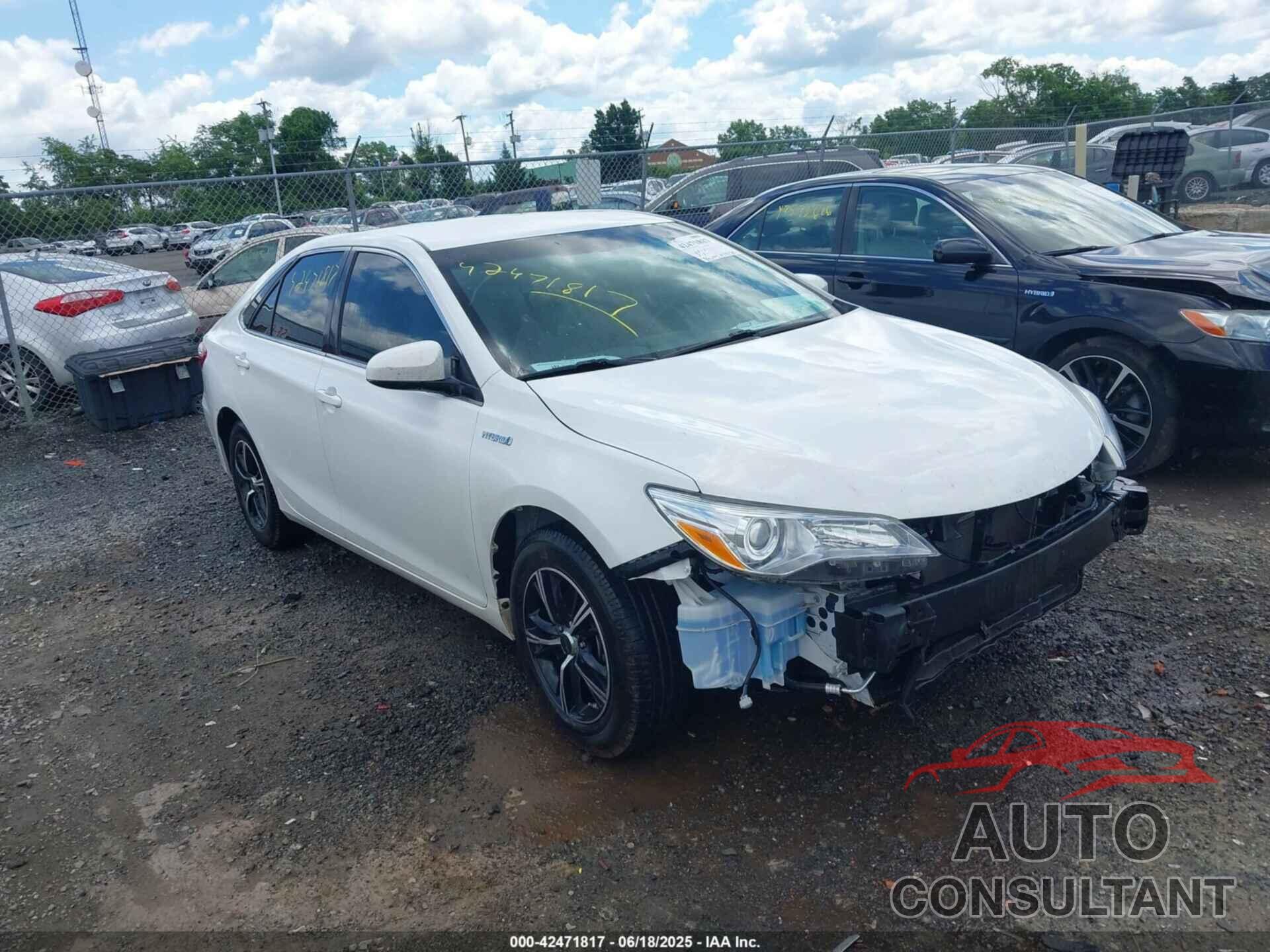 TOYOTA CAMRY HYBRID 2015 - 4T1BD1FK3FU173634