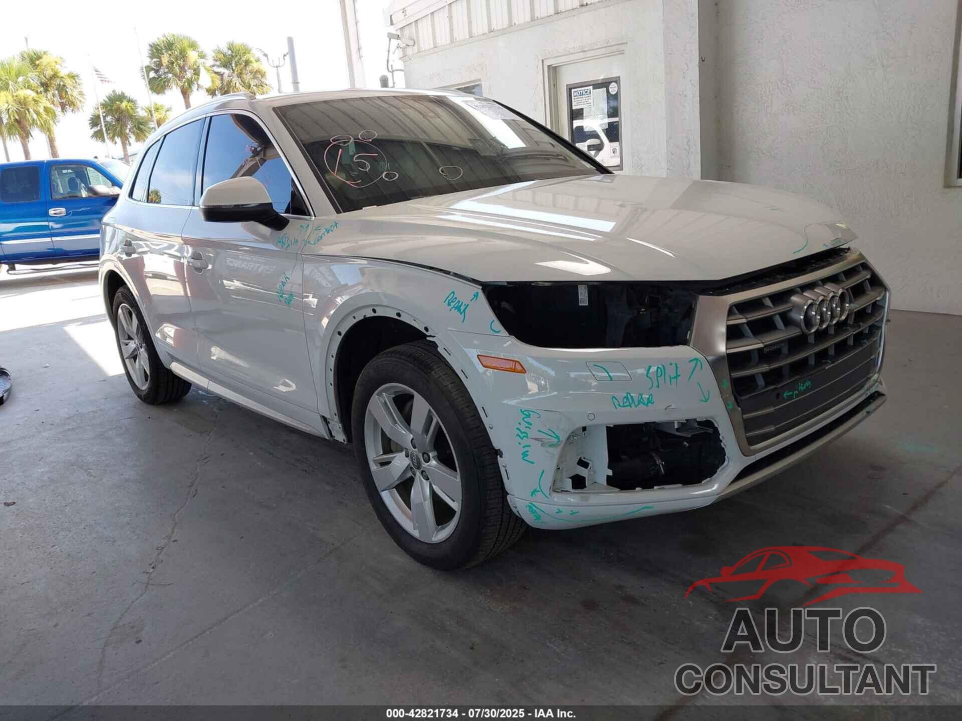 AUDI Q5 2019 - WA1BNAFY1K2042109