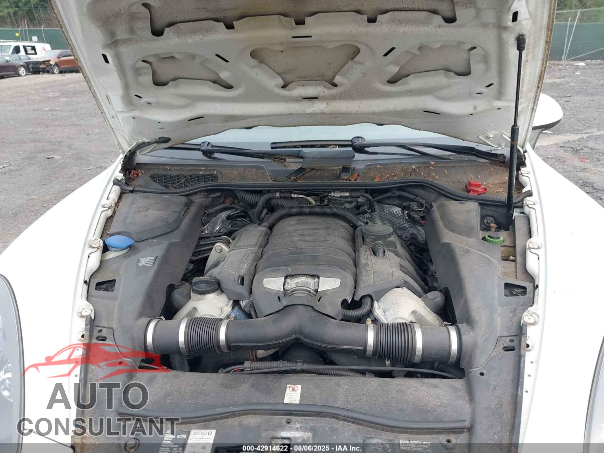 PORSCHE CAYENNE 2013 - WP1AD2A22DLA71529