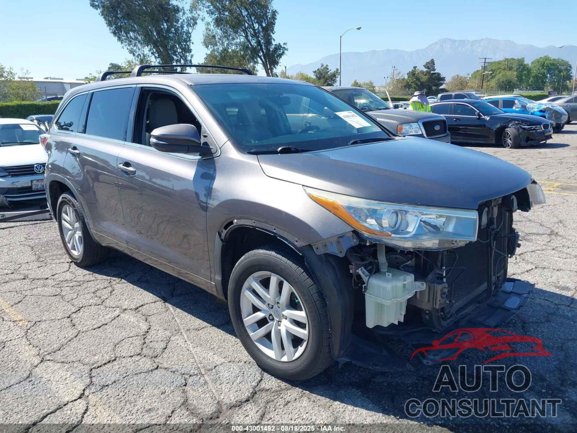 TOYOTA HIGHLANDER 2015 - 5TDZARFH3FS015328