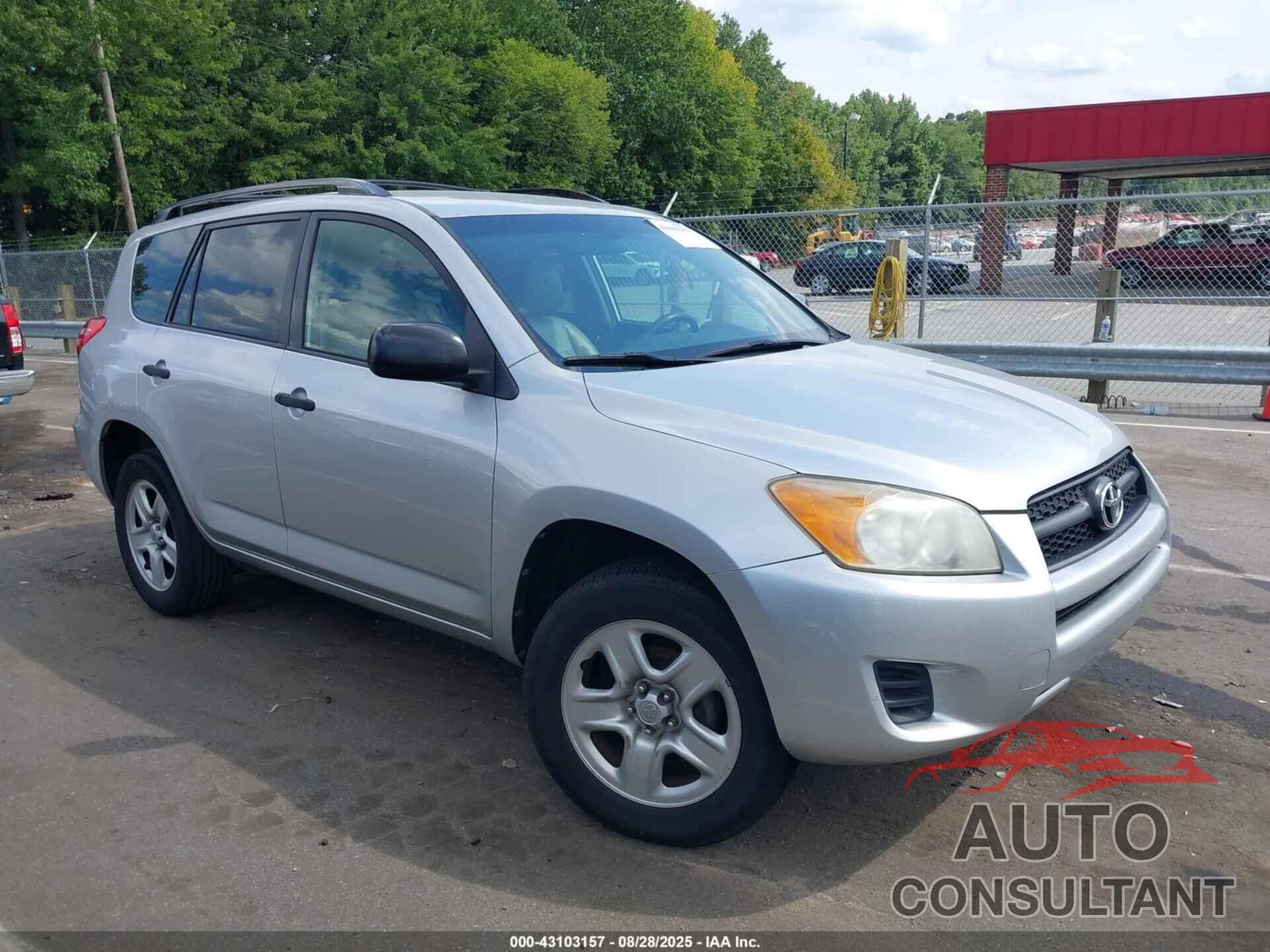 TOYOTA RAV4 2009 - JTMZF33V09D012699