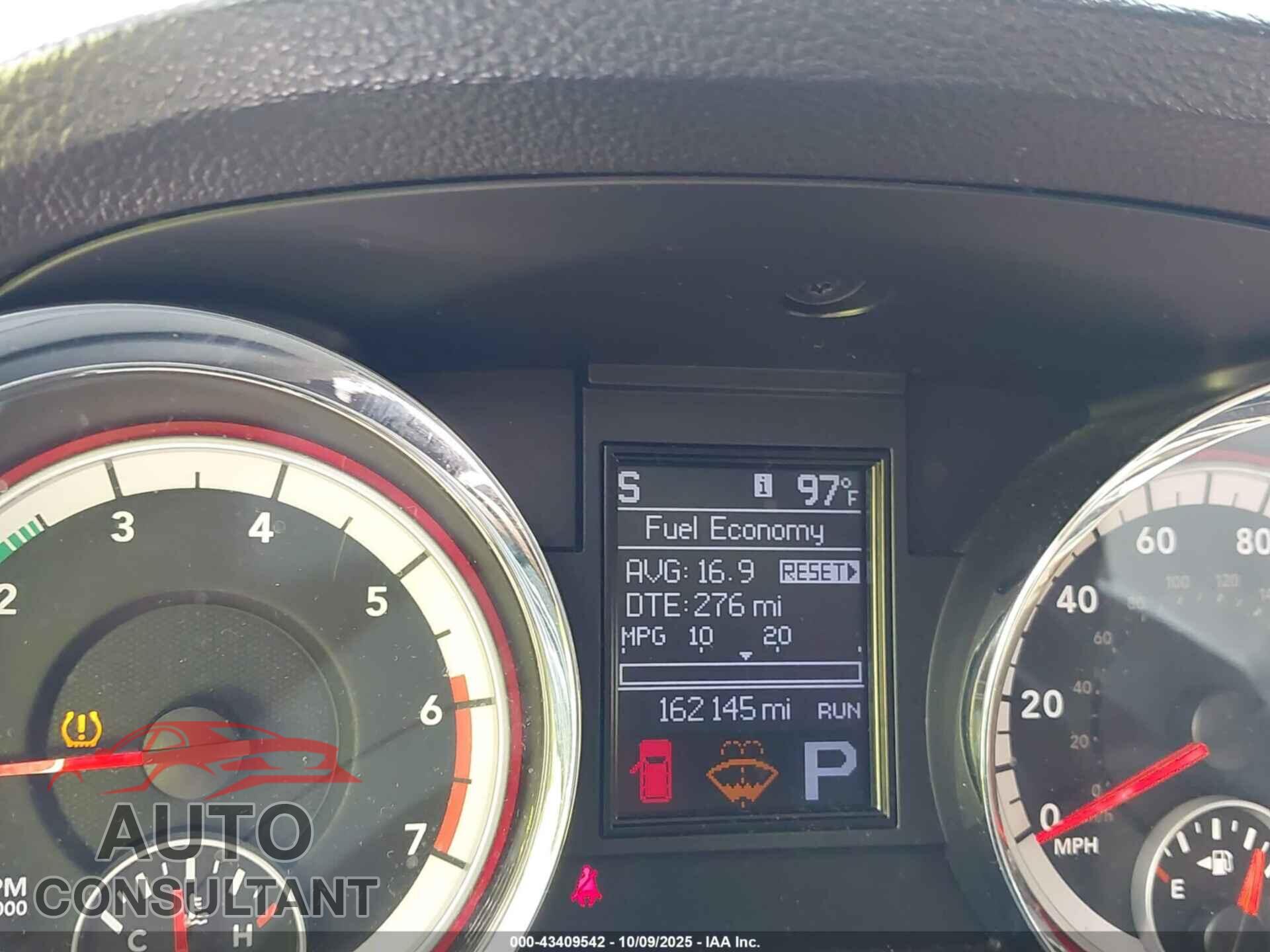 DODGE DURANGO 2011 - 1D4SD5GT5BC592431