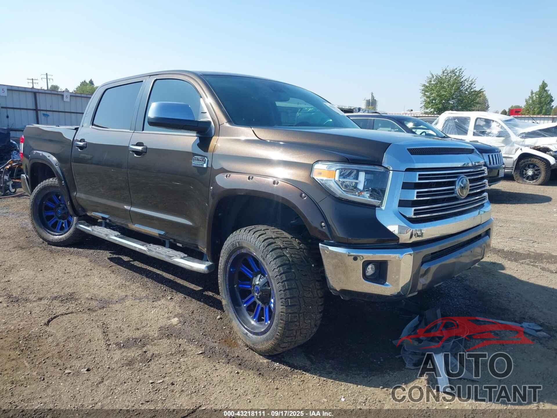 TOYOTA TUNDRA 2021 - 5TFAY5F18MX961680