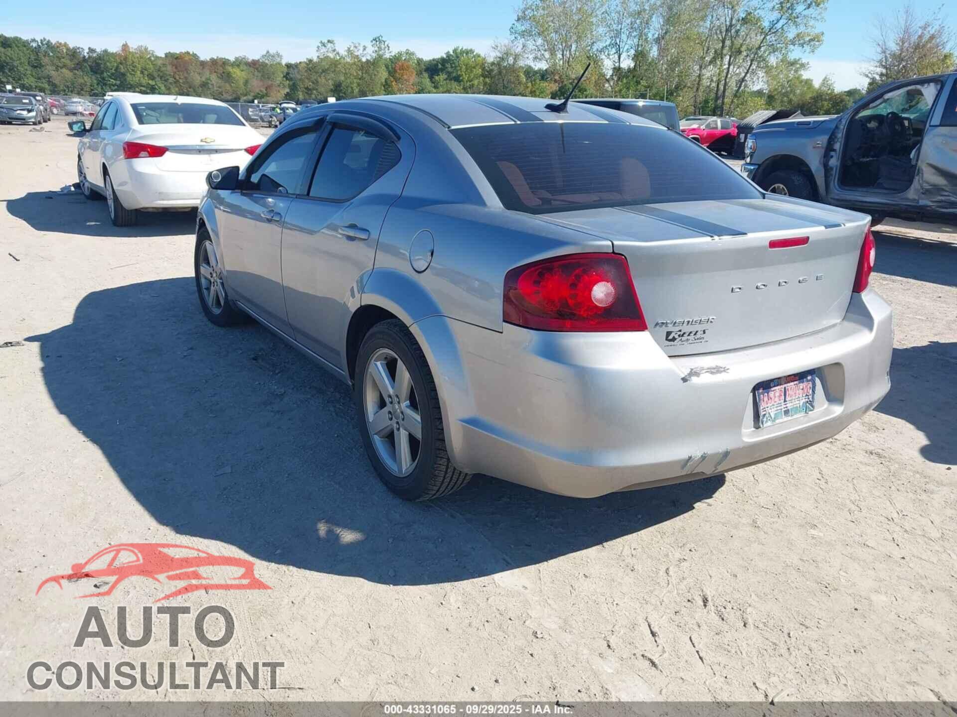 DODGE AVENGER 2013 - 1C3CDZAB1DN517357