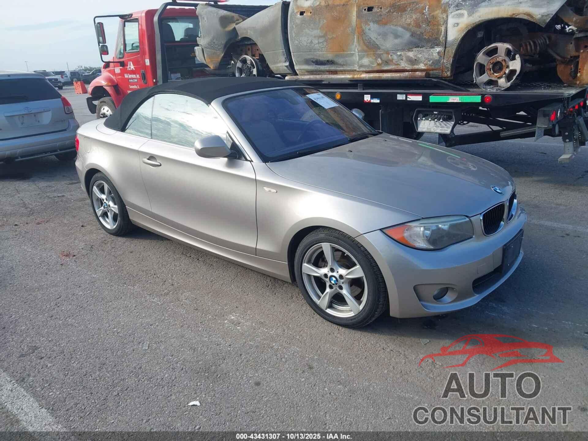BMW 128I 2012 - WBAUL7C52CVM82533