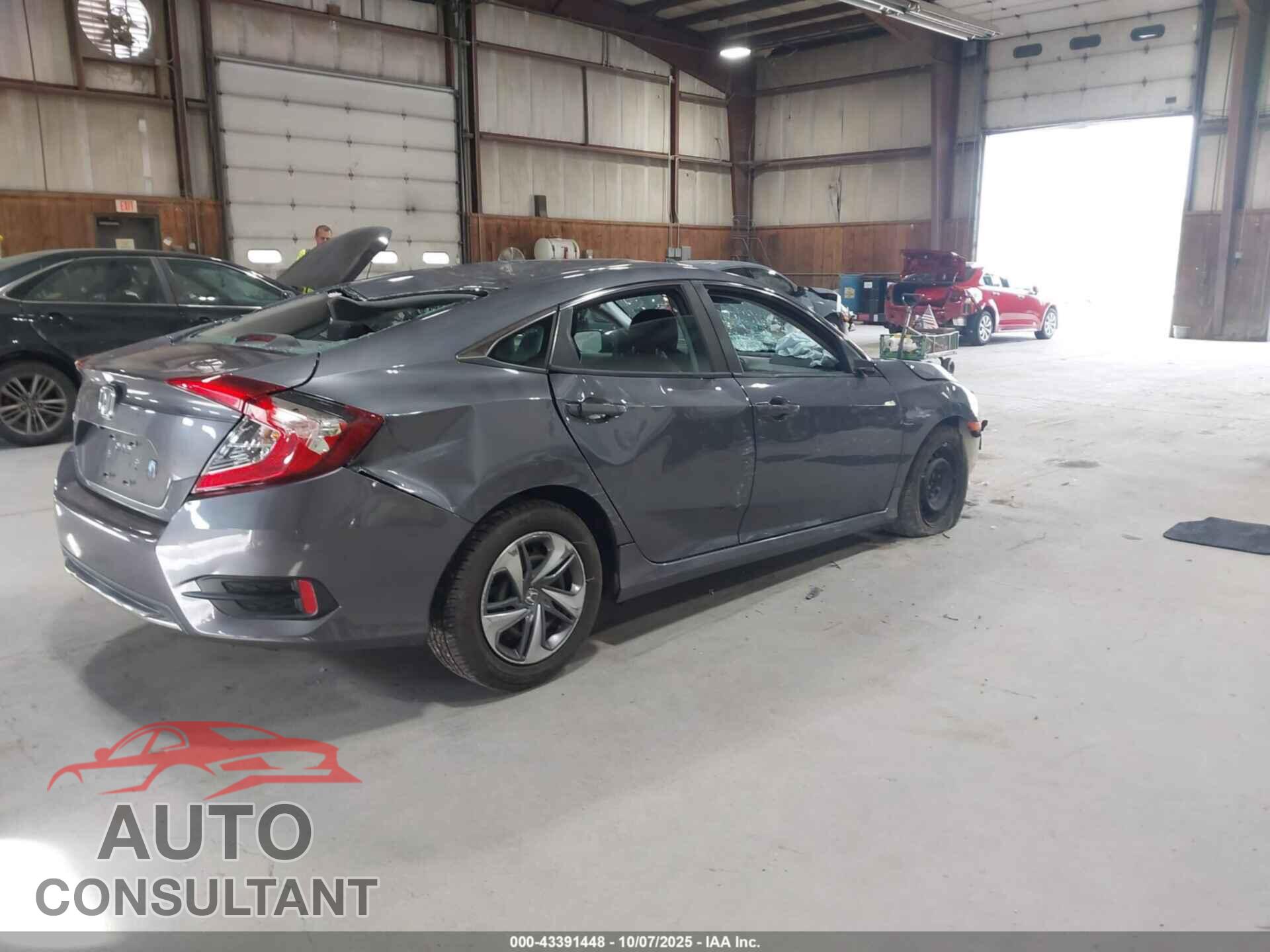 HONDA CIVIC 2019 - 2HGFC2F64KH540962