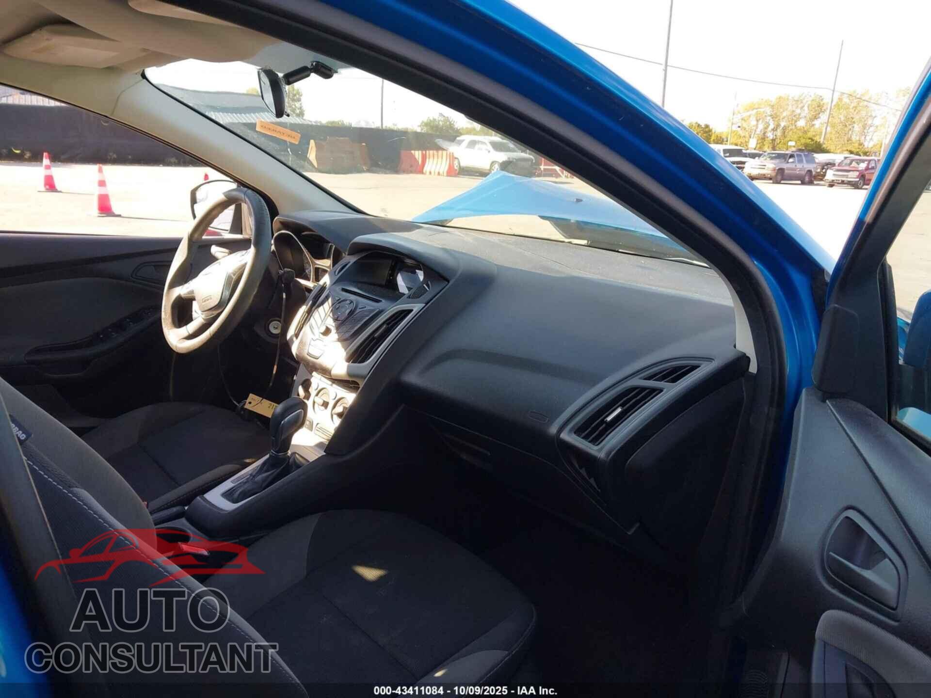 FORD FOCUS 2012 - 1FAHP3F20CL463760