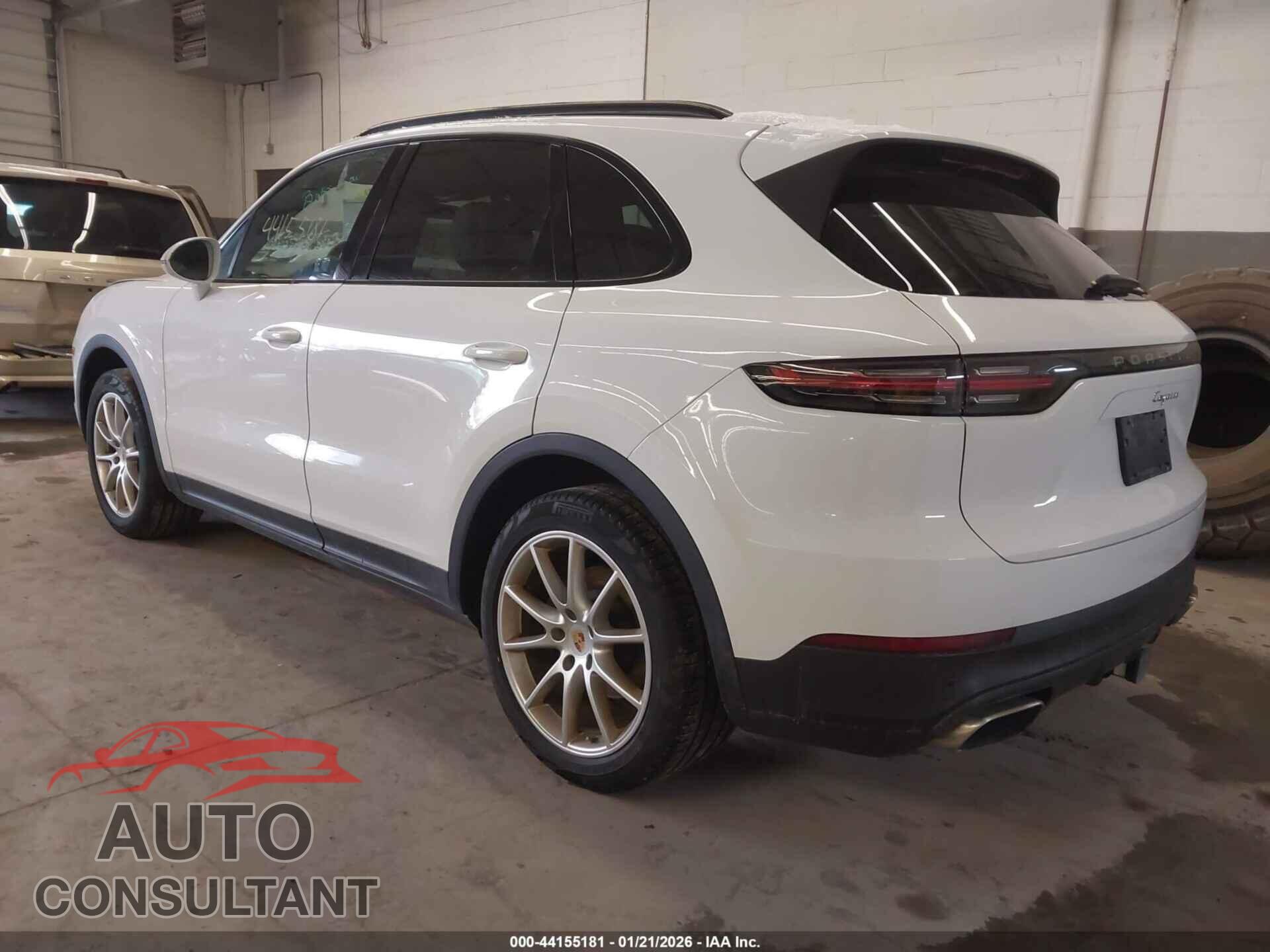 PORSCHE CAYENNE 2019 - WP1AA2AY3KDA02403