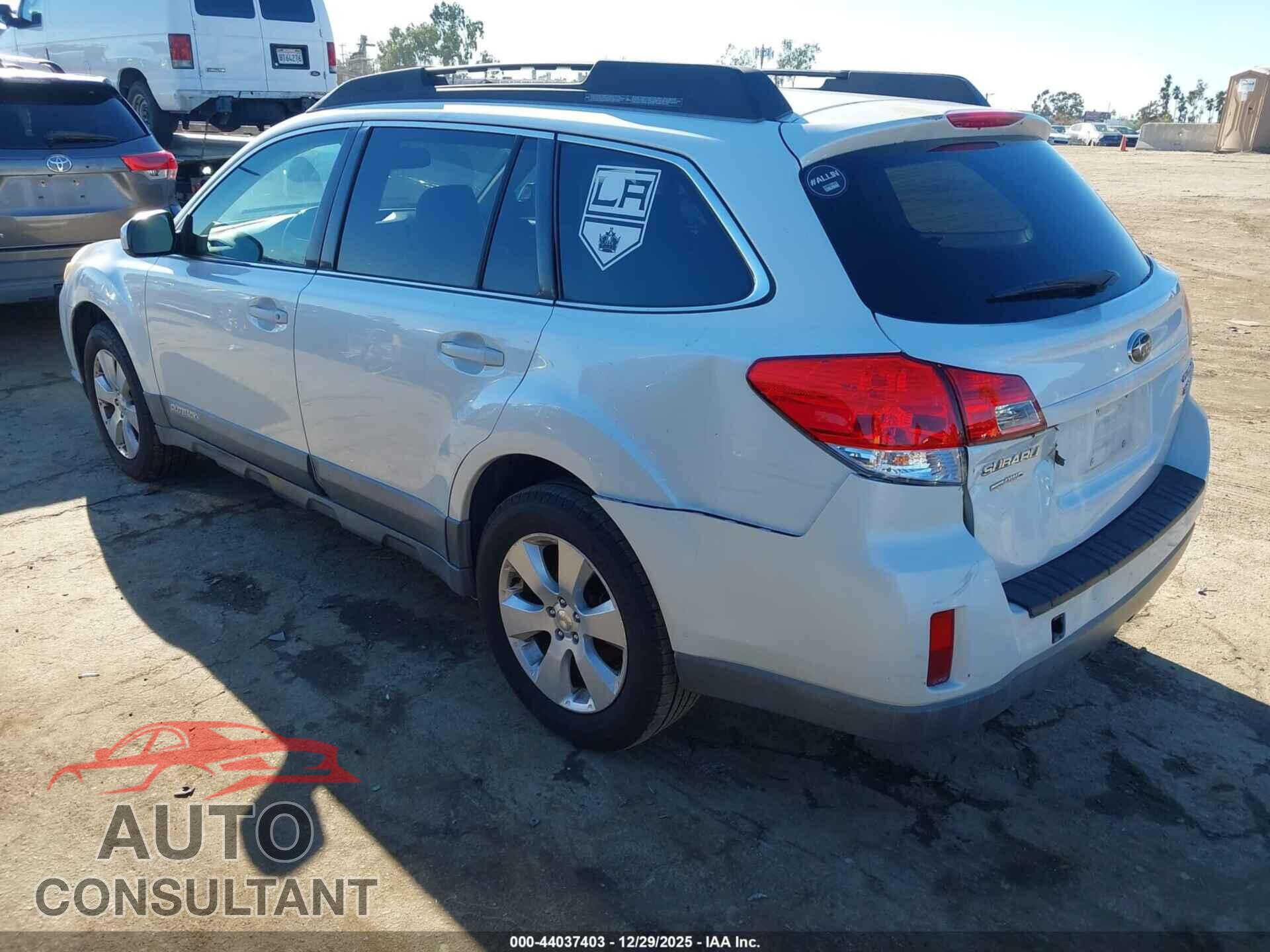 SUBARU OUTBACK 2010 - 4S4BRBLC8A3384914