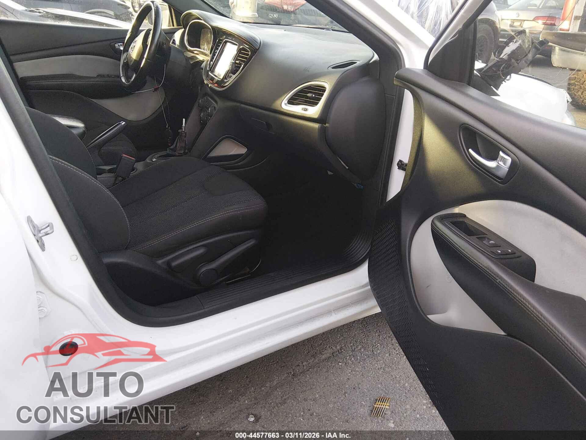 DODGE DART 2015 - 1C3CDFBB3FD165565