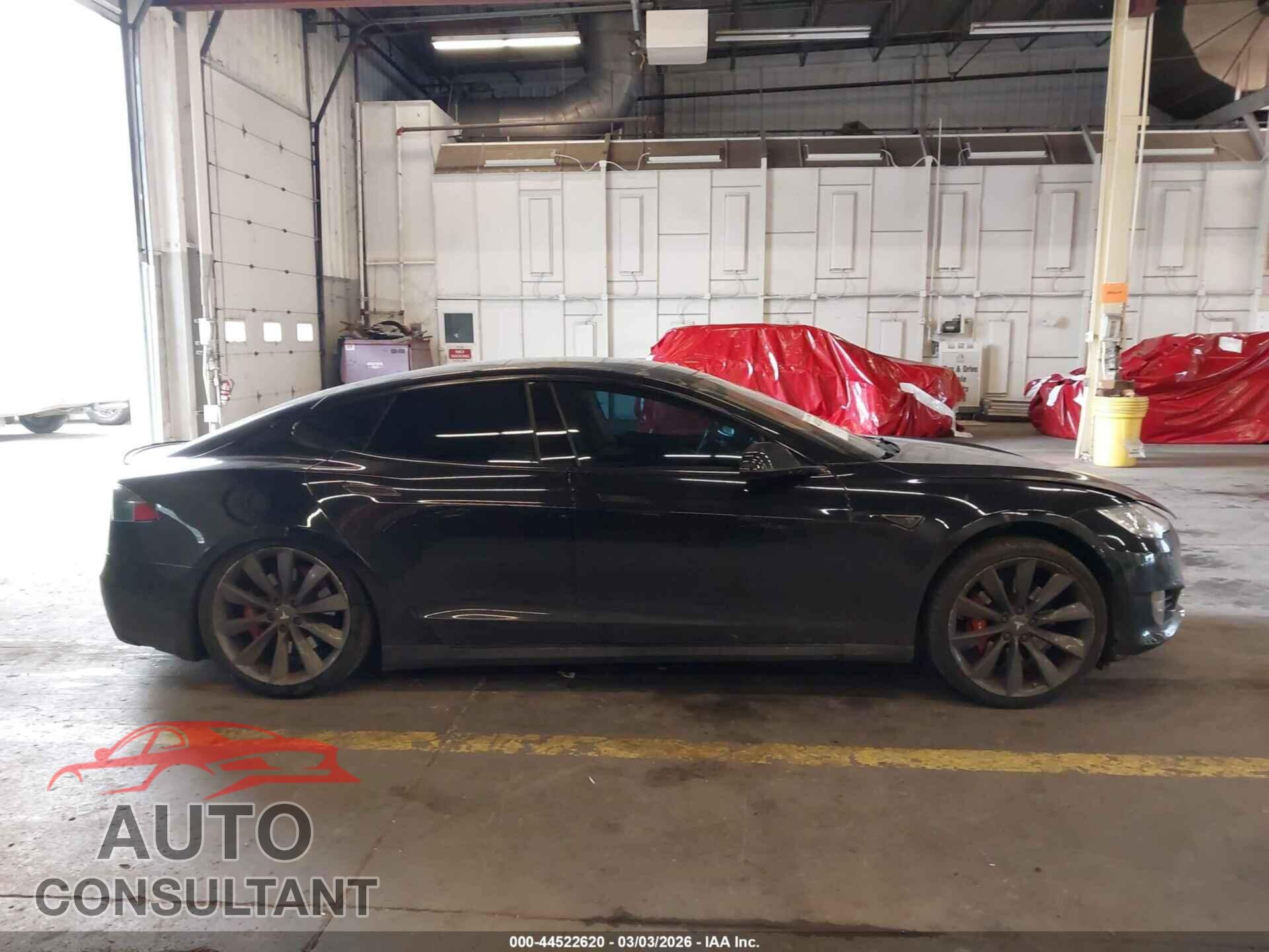TESLA MODEL S 2013 - 5YJSA1DP0DFP21364