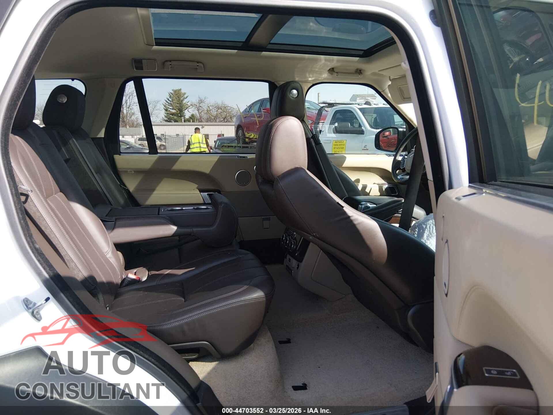 LAND ROVER RANGE ROVER 2015 - SALGS3TF9FA198731