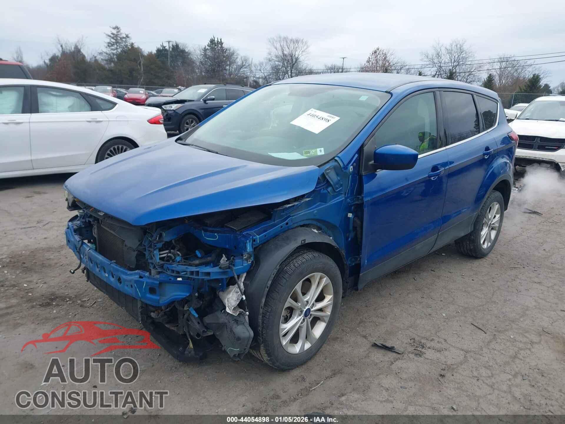 FORD ESCAPE 2019 - 1FMCU9GD3KUC47079
