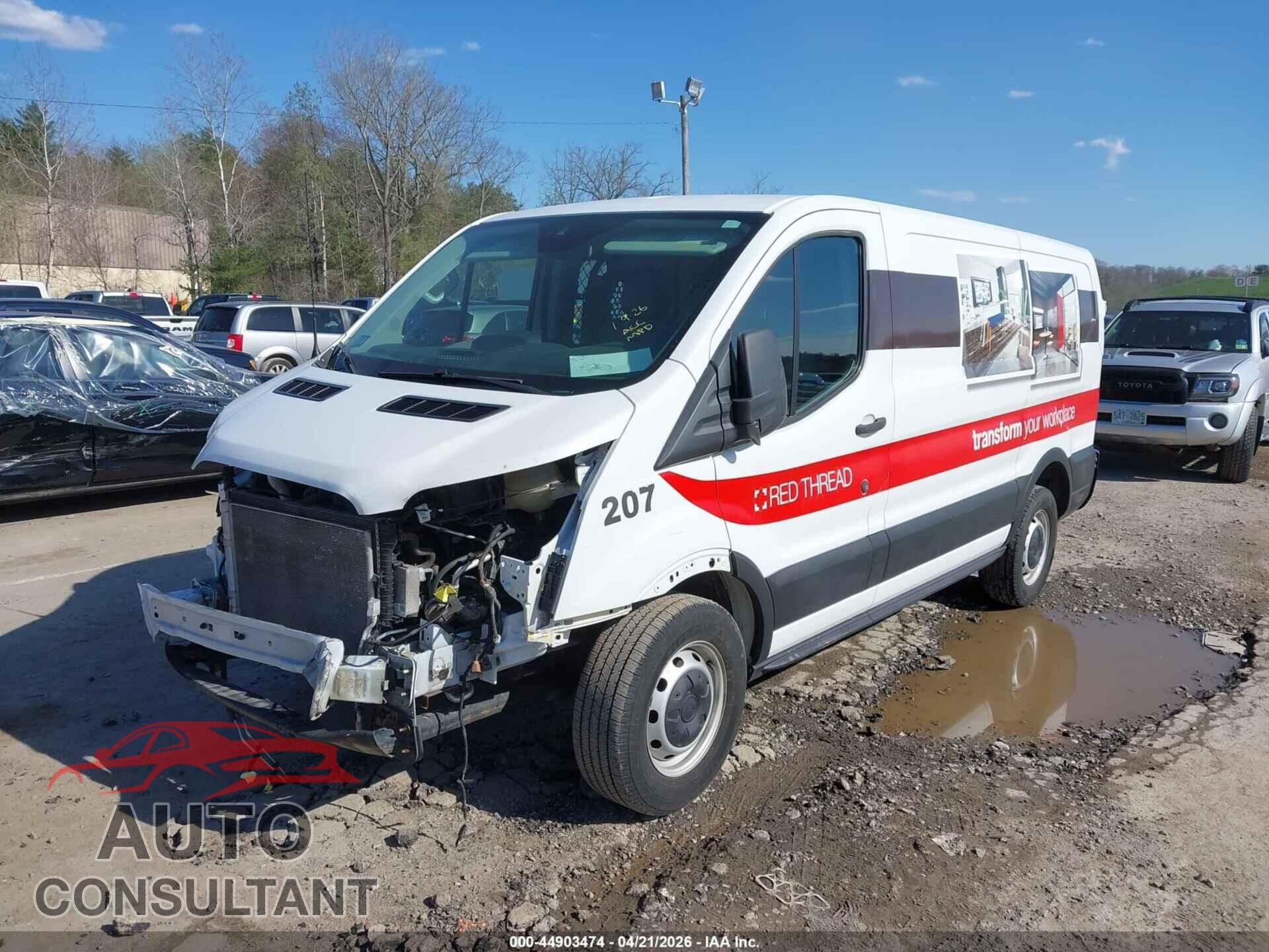 FORD TRANSIT-150 2019 - 1FTYE1ZM8KKA58154