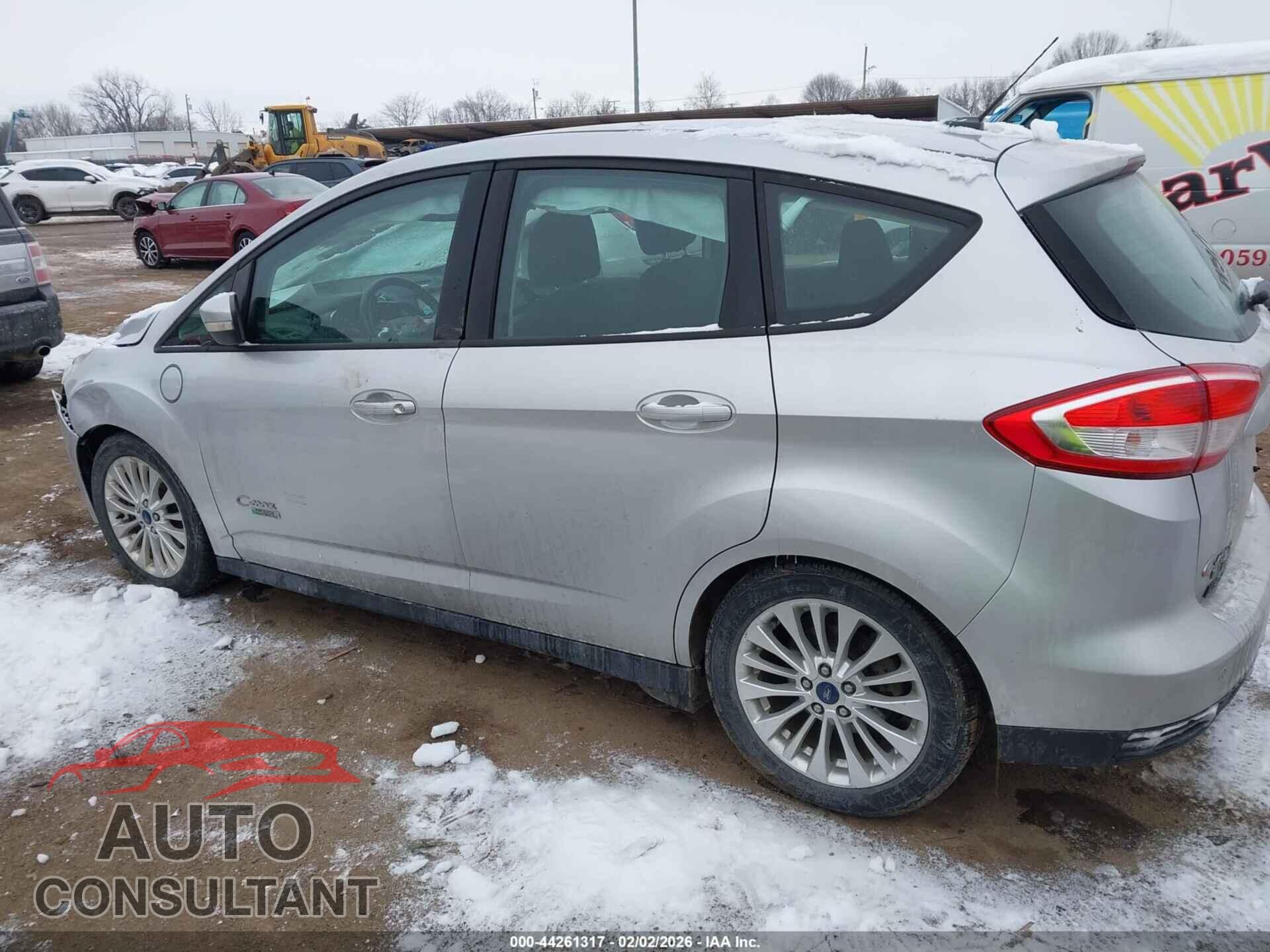 FORD C-MAX ENERGI 2017 - 1FADP5EU3HL103547