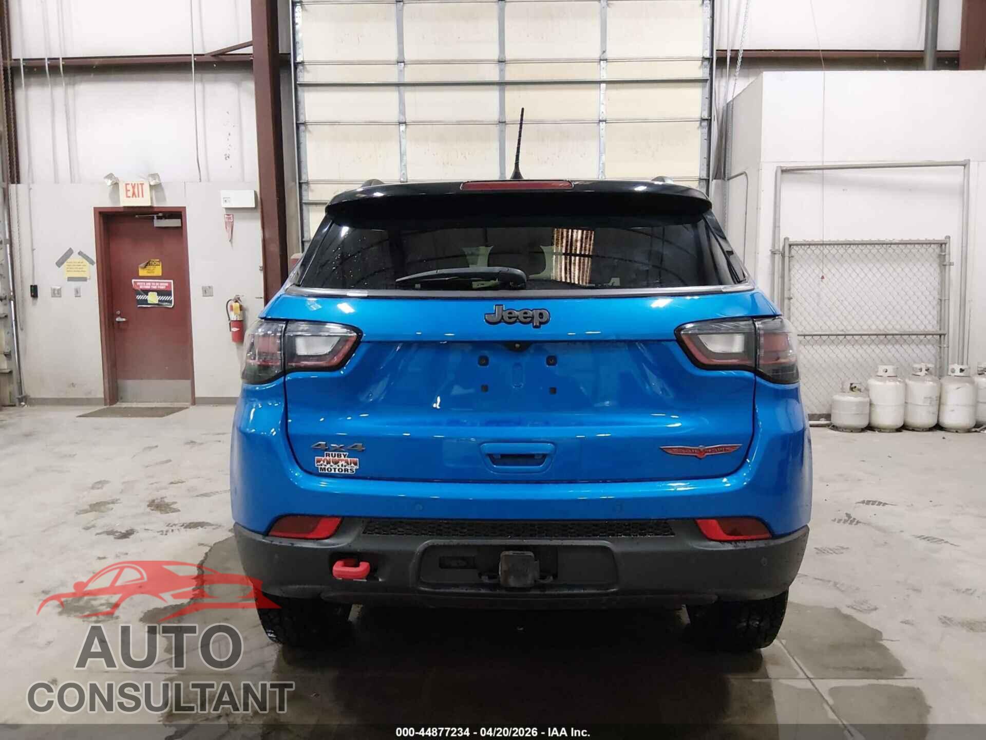 JEEP COMPASS 2022 - 3C4NJDDB7NT105232