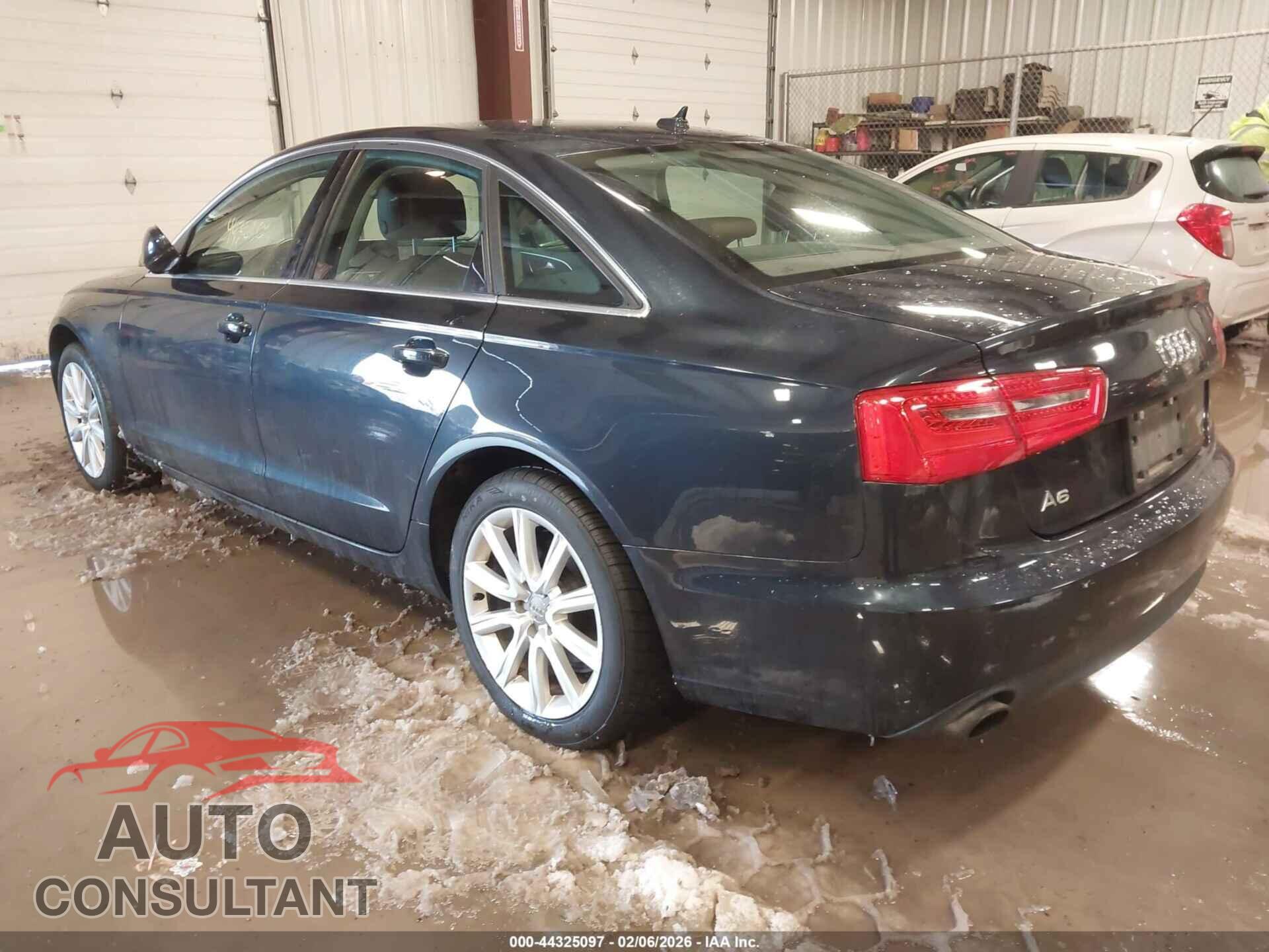 AUDI A6 2013 - WAUGFAFC6DN024880
